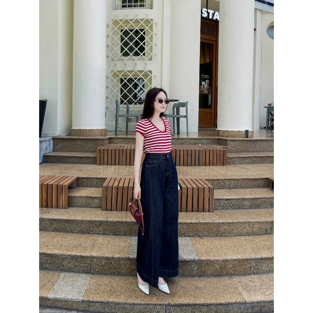Áo thun ngắn tay cổ U (6778)