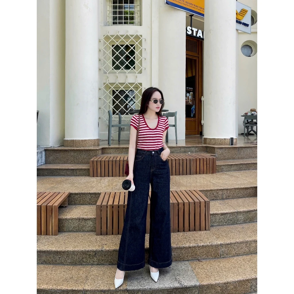 Áo thun ngắn tay cổ U (6778)