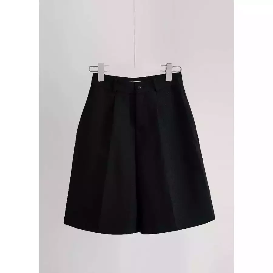 Quần short bermuda dáng xuông