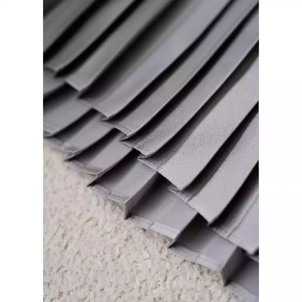Chân váy lụa dập ly dáng dài