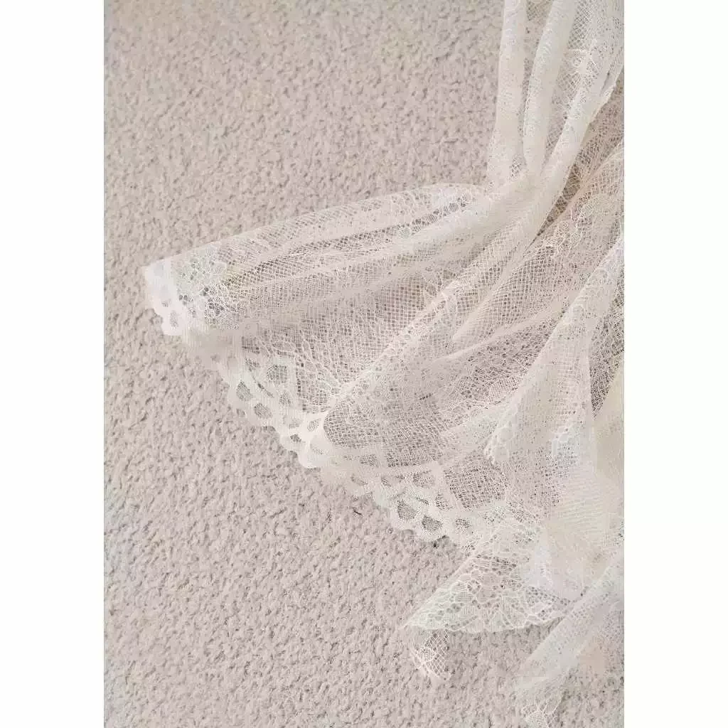 Áo sơ mi ren dài tay kẹp dây bèo