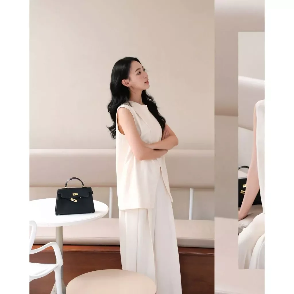 Áo sát nách vạt chéo