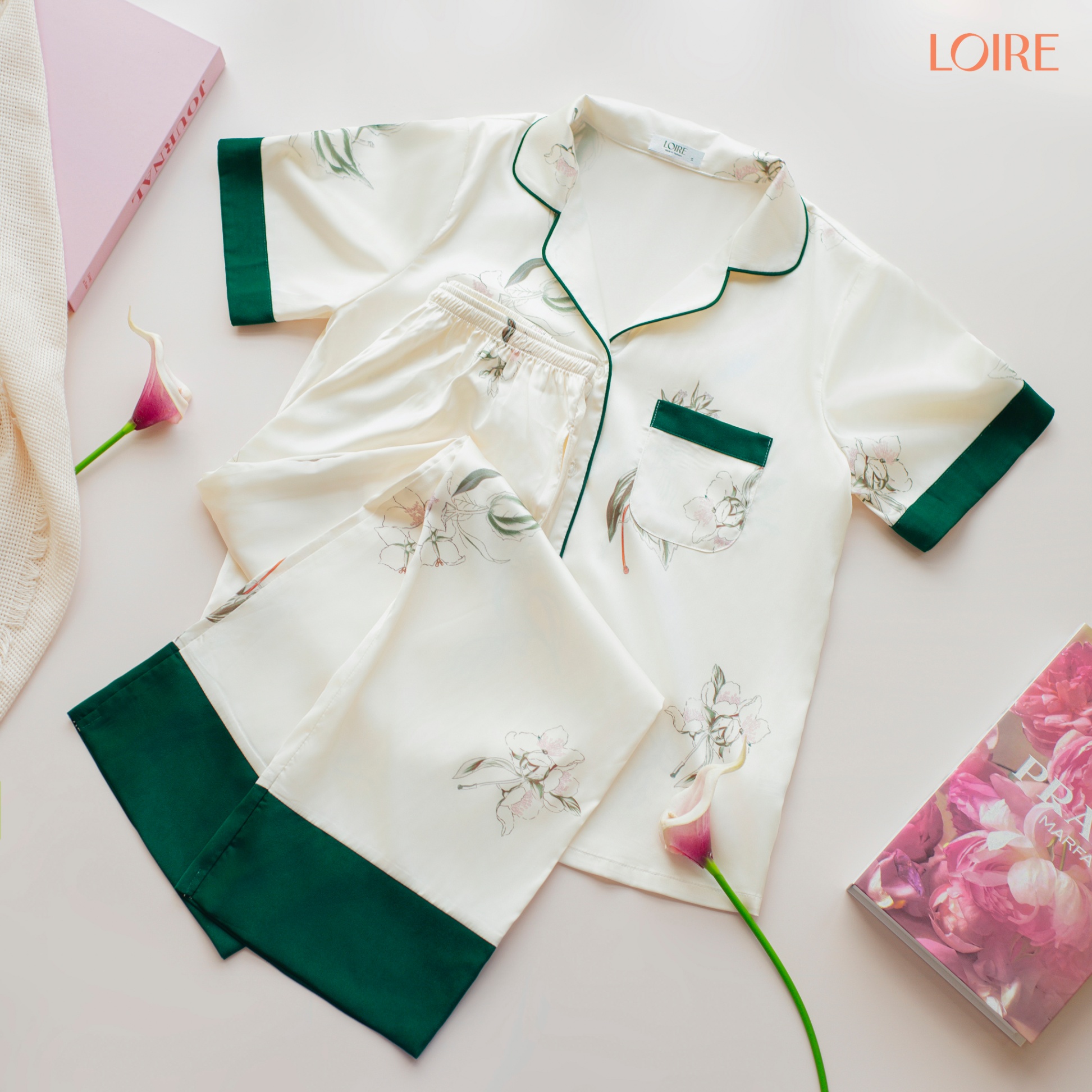 Bộ Đồ Ngủ Nữ Pijama Quần Dài Áo Cộc Lụa Pháp Cao Cấp Họa Tiết Nhẹ Nhàng, Sang Trọng Loirechic PCD10