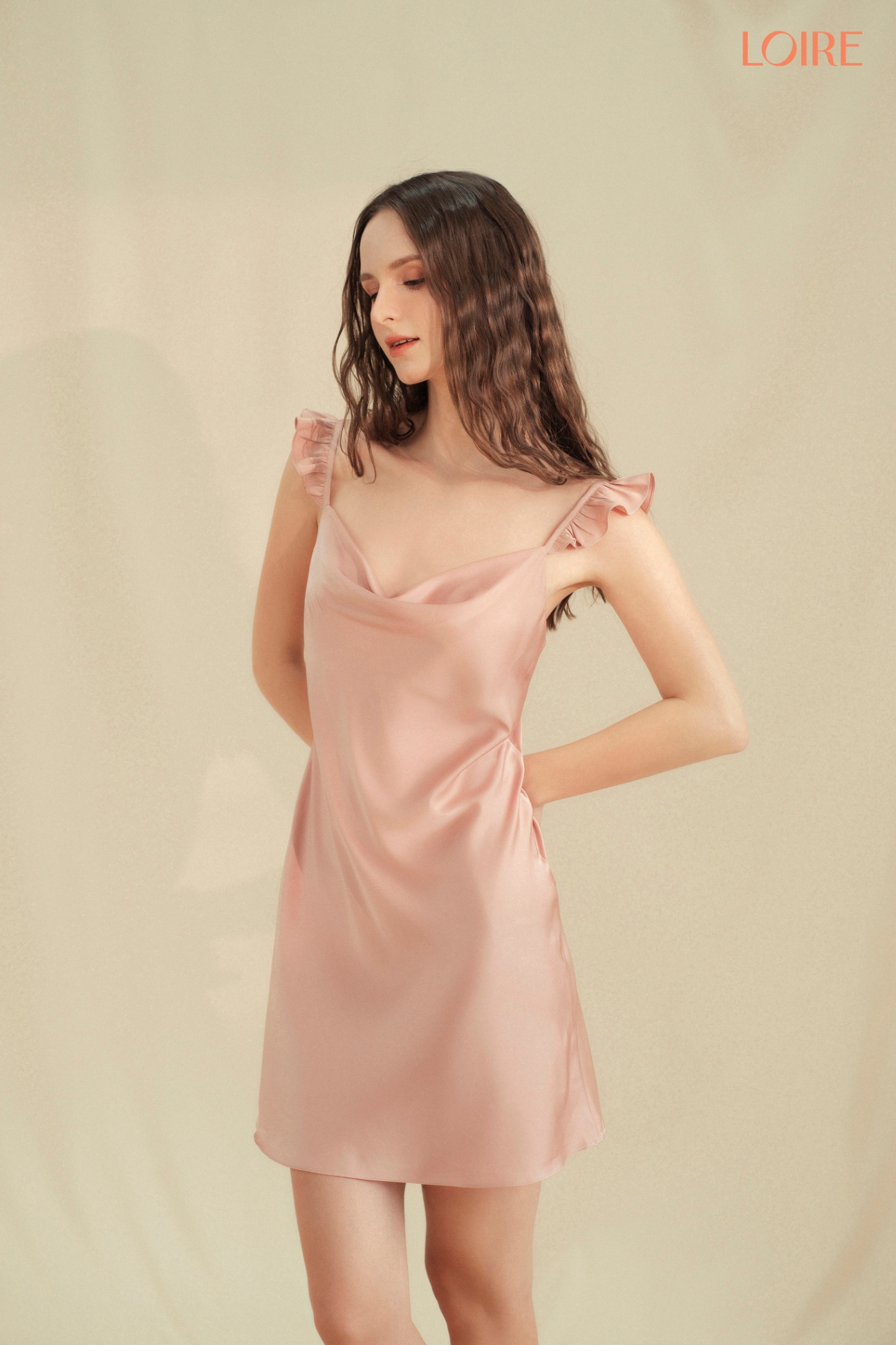 Váy Ngủ Lụa 2 Dây Tay Cánh Tiên FDMN250310