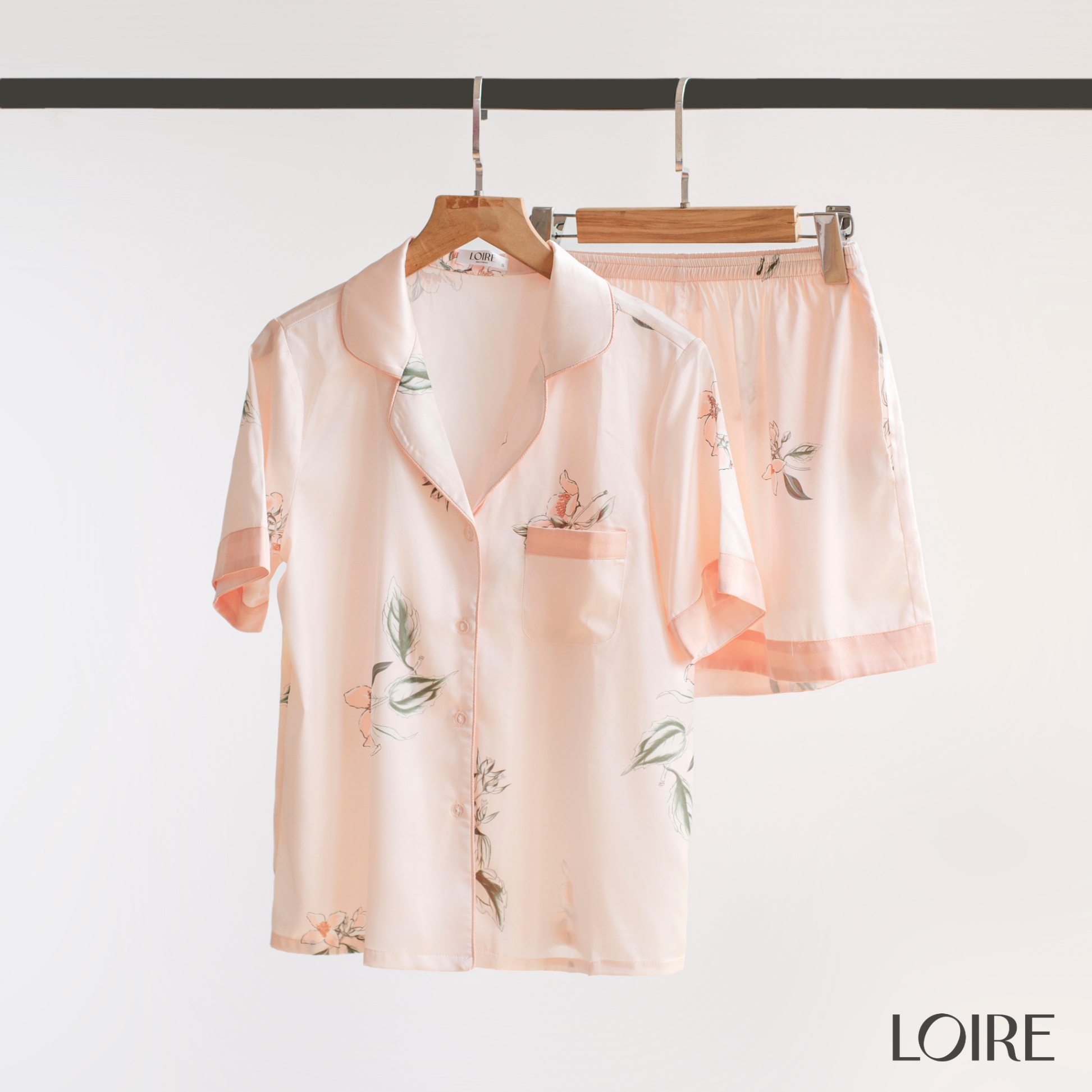 Bộ Mặc Nhà Pijama Ngắn Họa Tiết Hoa Lá FDMN250303