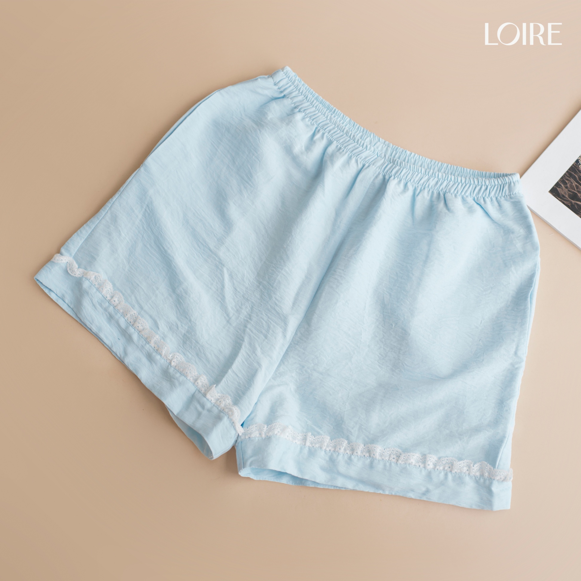 Bộ Pijama Mặc Nhà Chất Liệu Đũi Mát Phối Ren FDMN250316