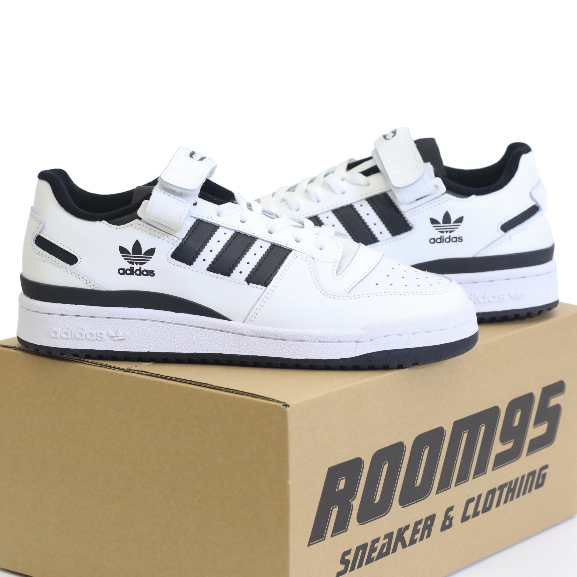 Adidas Forum Low White Black