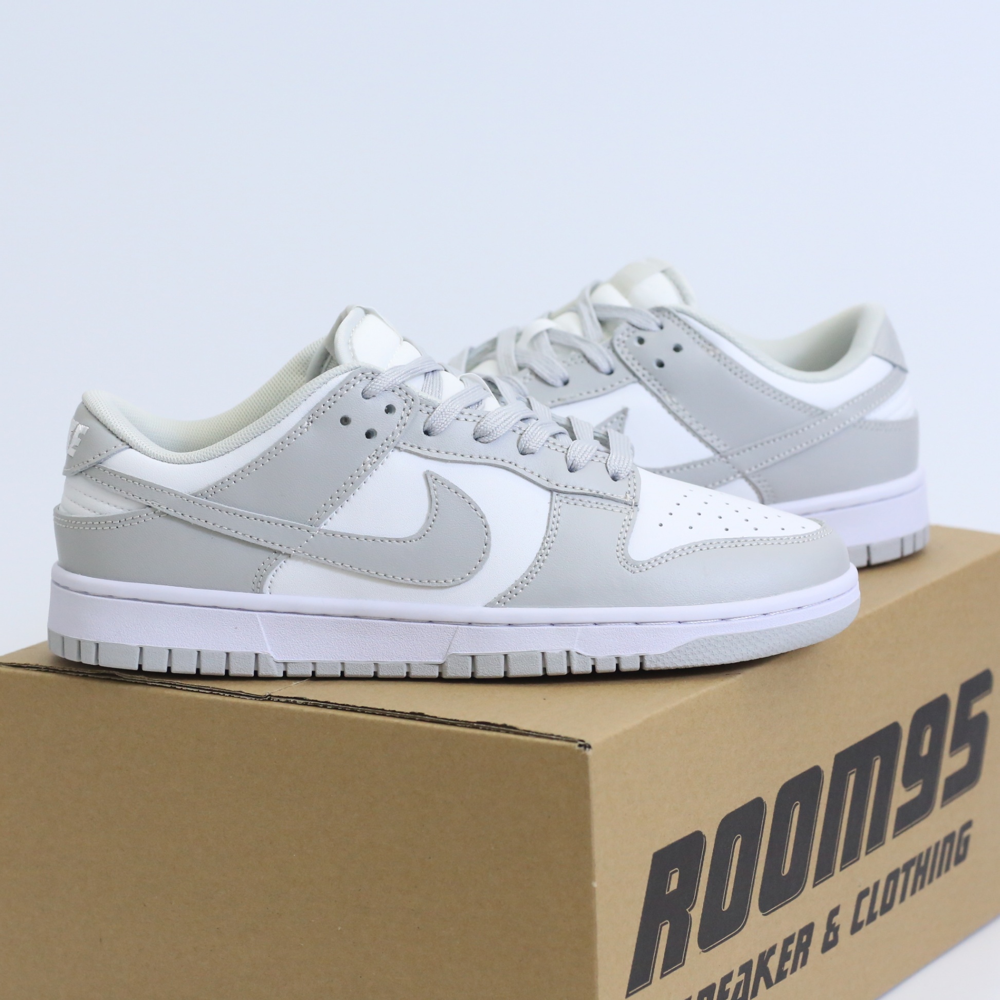 Nike SB Grey White