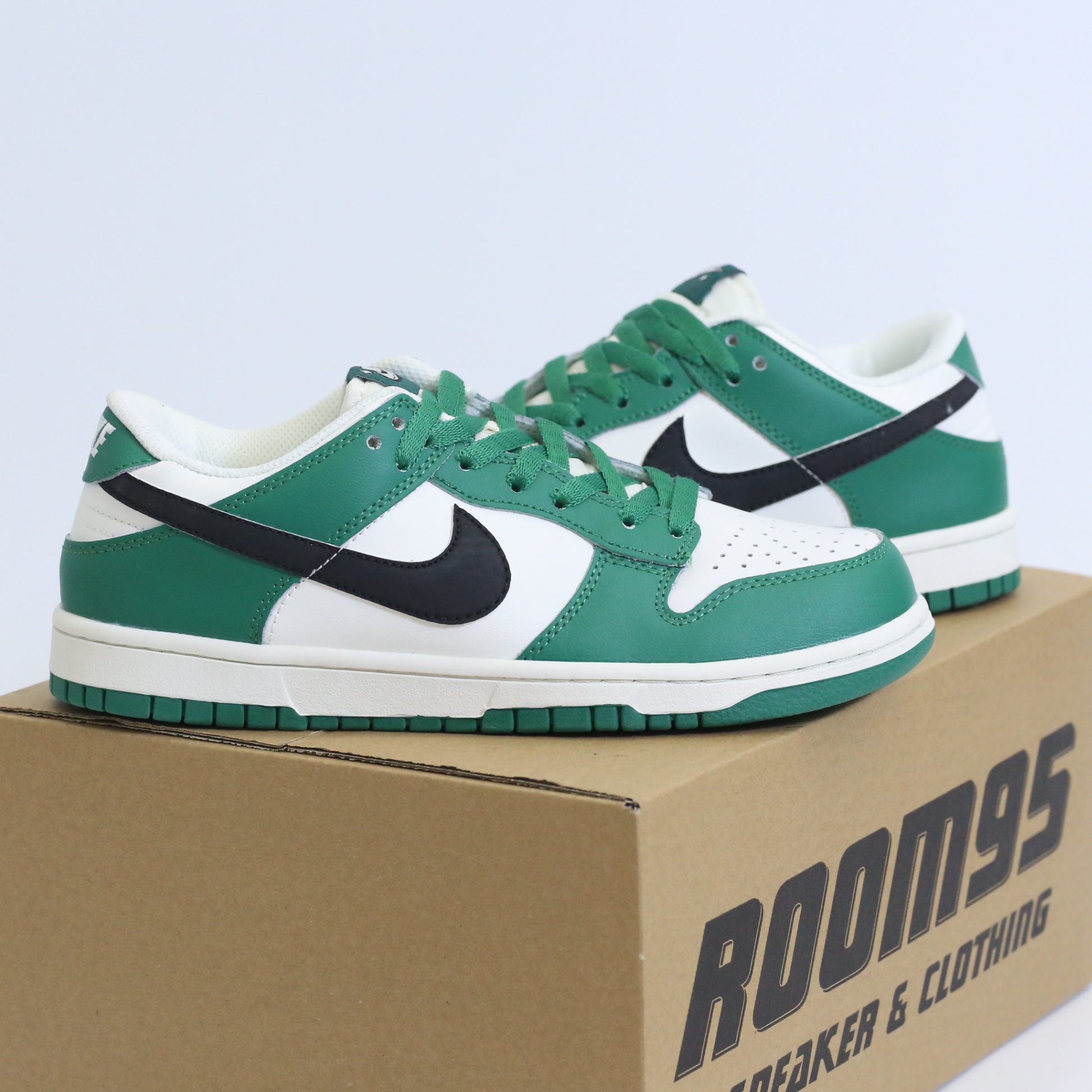 Nike Dunk Low SE ‘Lottery Pack – Malachite’