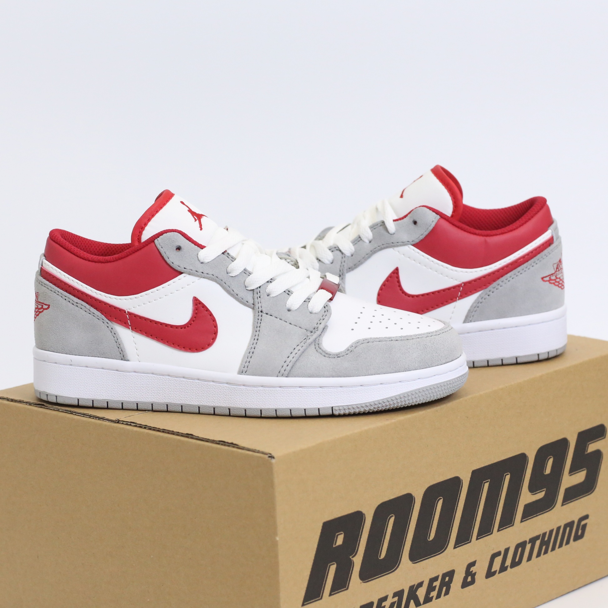 Nike Air Jordan 1 Low Light Smoke Grey Gym Red