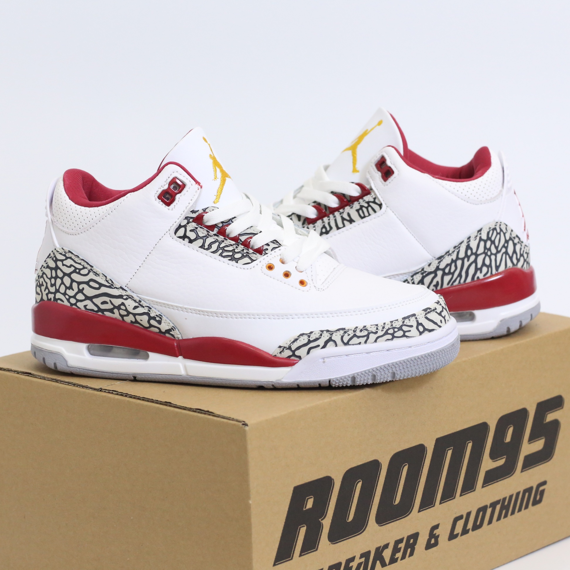 Air Jordan 3 “Cardinal” RED