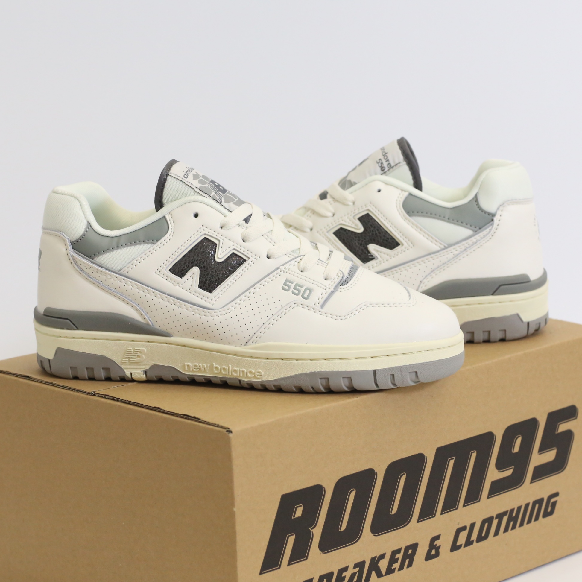 New Balance 550 Aime Leon Dore White Grey