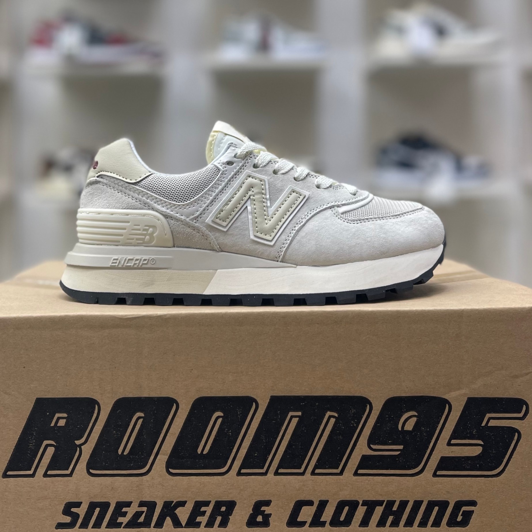 NEW BALANCE 574 LEGACY ‘IVORY’