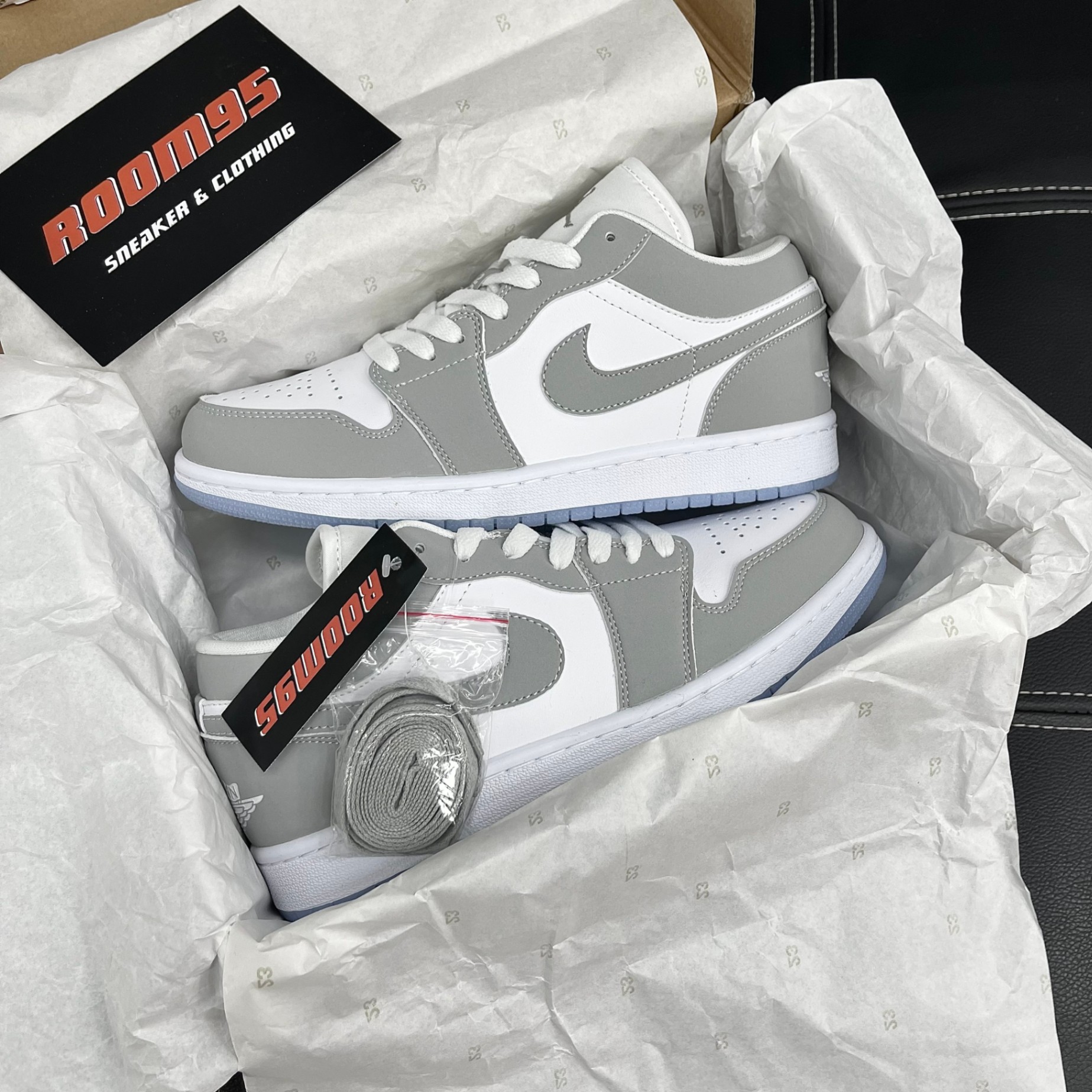 Air Jordan 1 Low ‘White Wolf Grey’