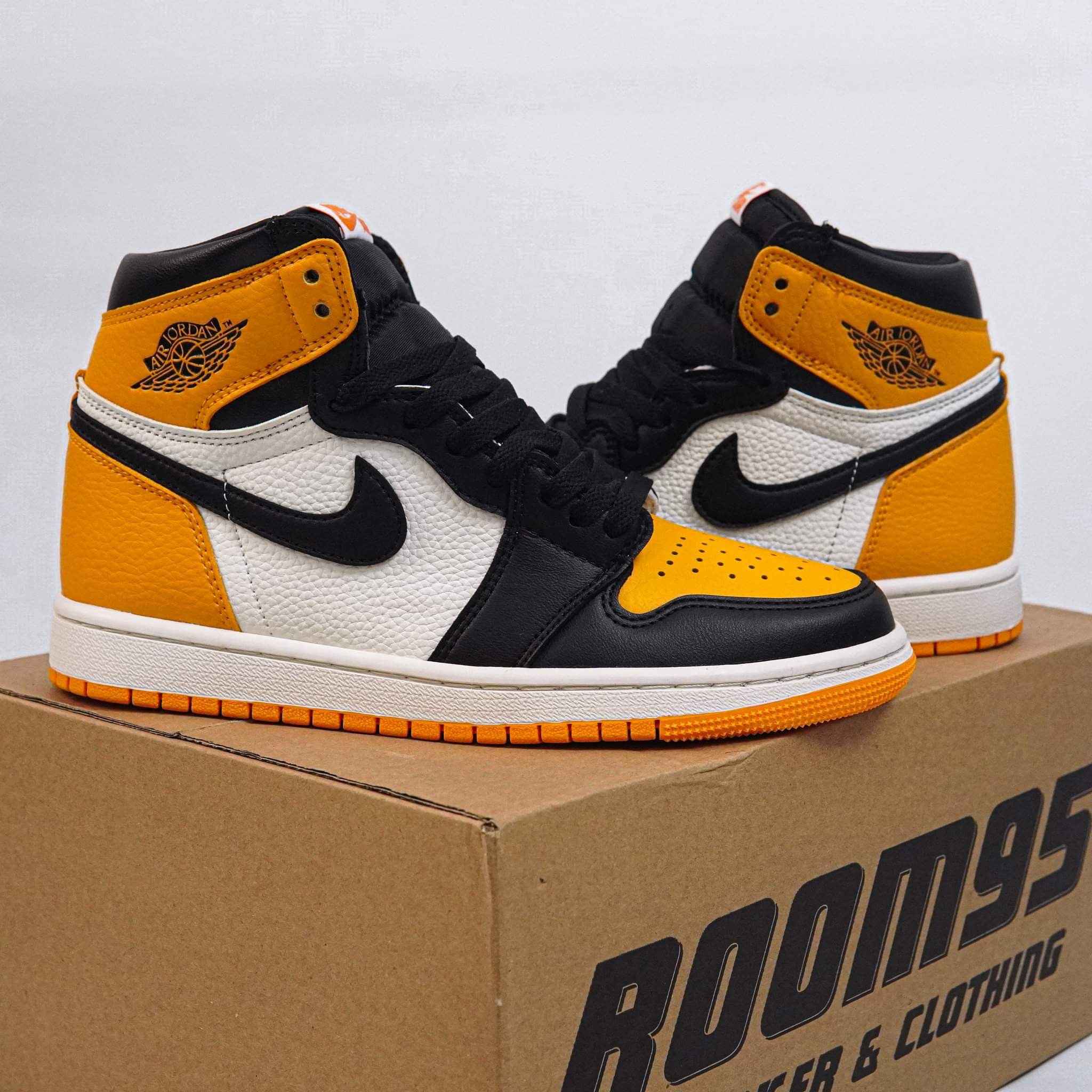 Nike Air Jordan 1 Retro High OG ‘Taxi’