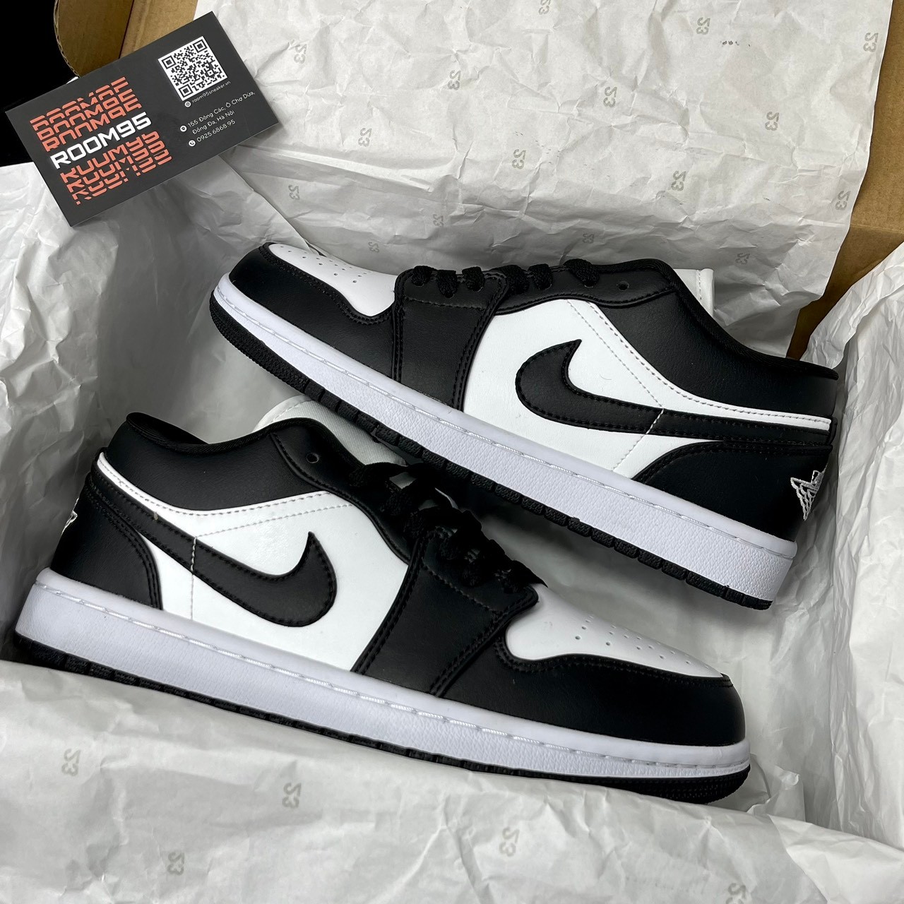 Jordan 1 Low Panda