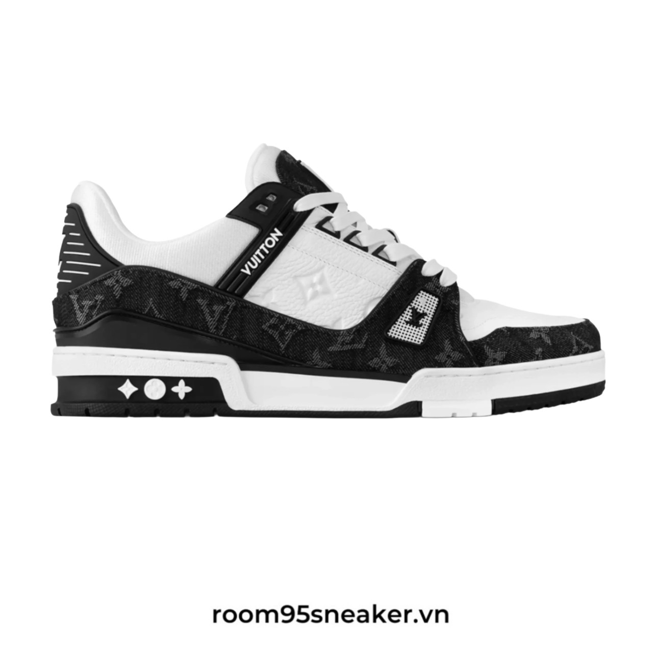 R19 Louis Vuitton LV Trainer Monogram Denim Black - LS