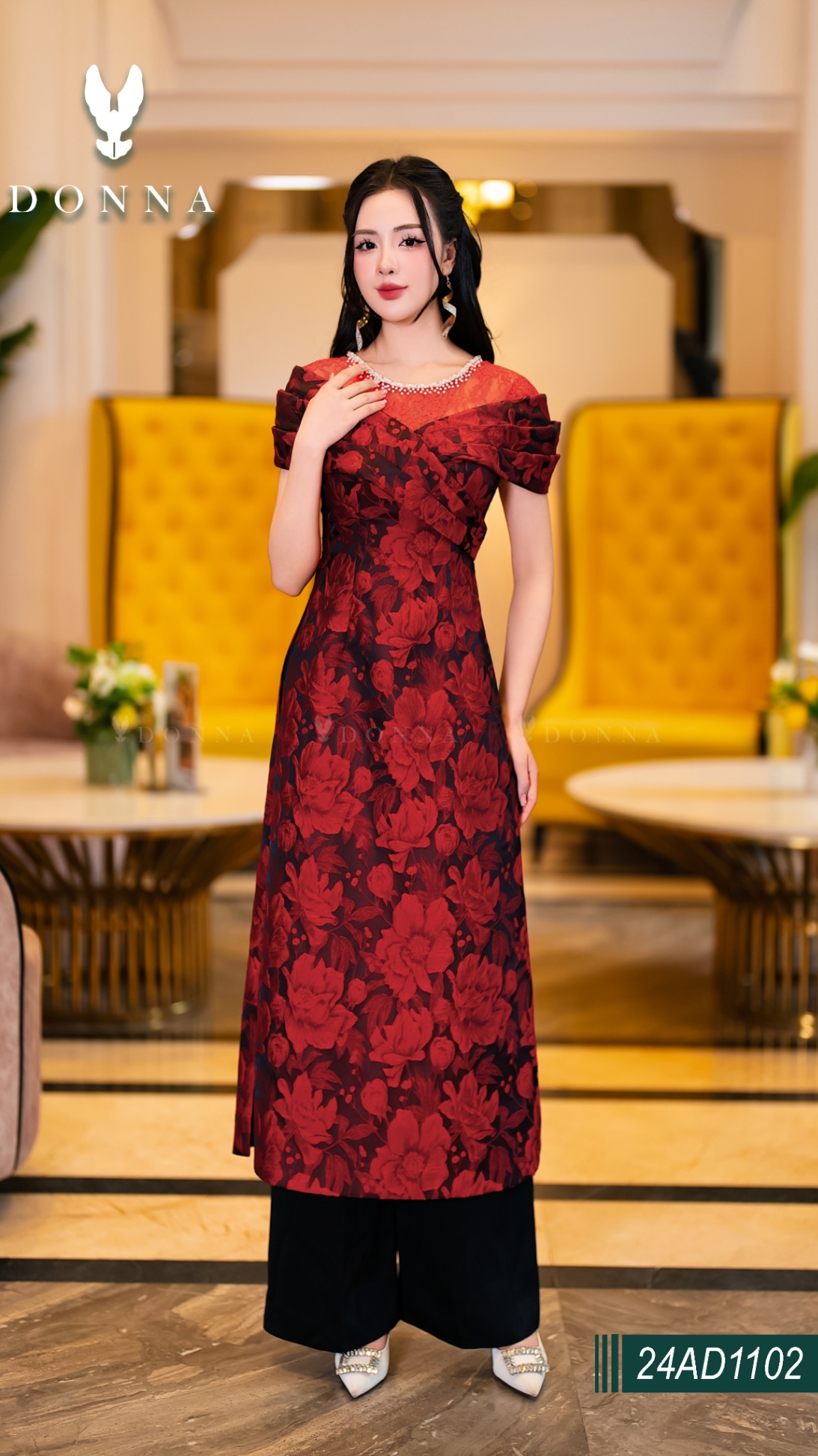 24AD1102 - Set áo dài đỏ tafta gấm