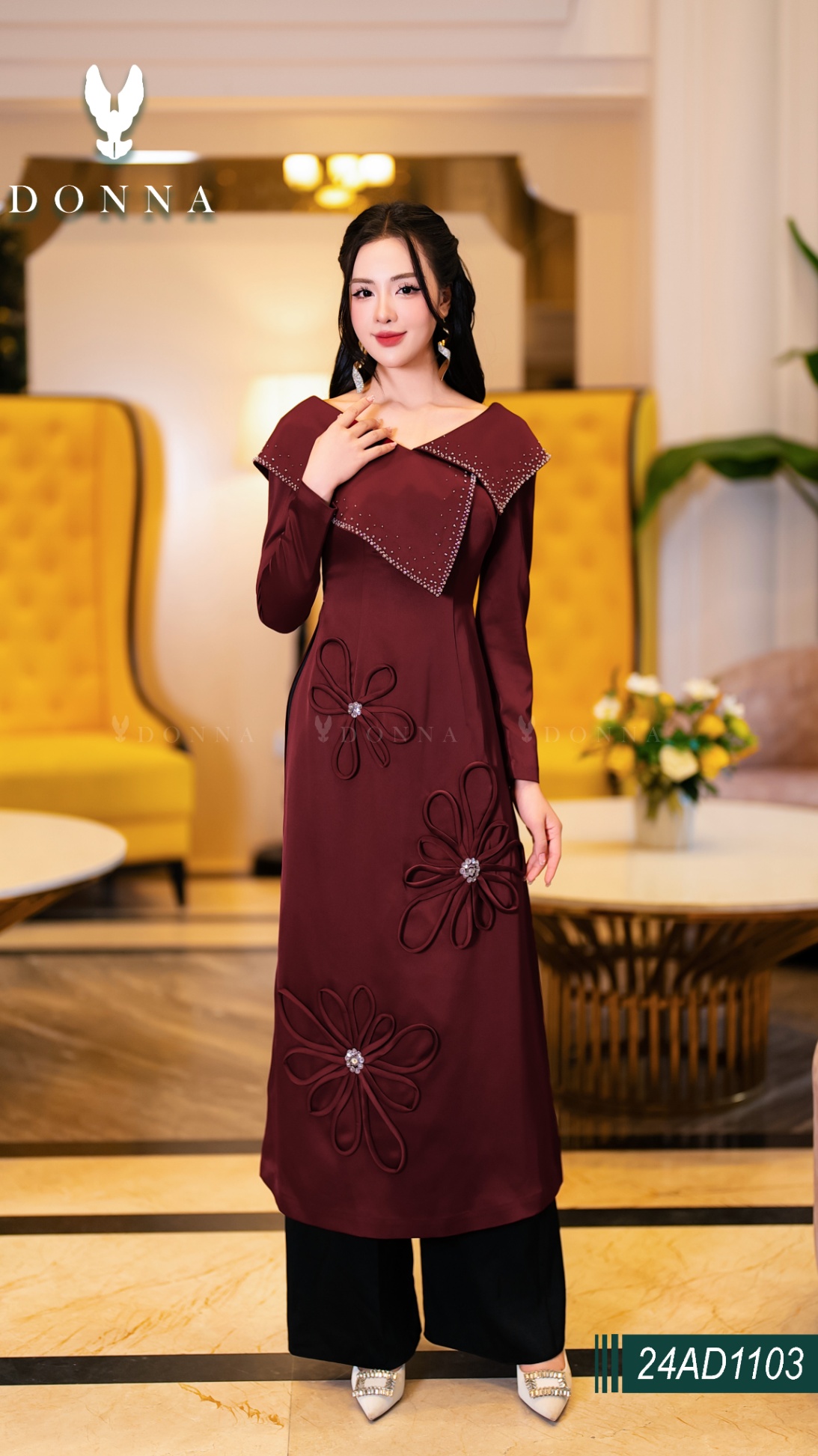 24AD1103 - Set áo dài đỏ tafta lụa chun