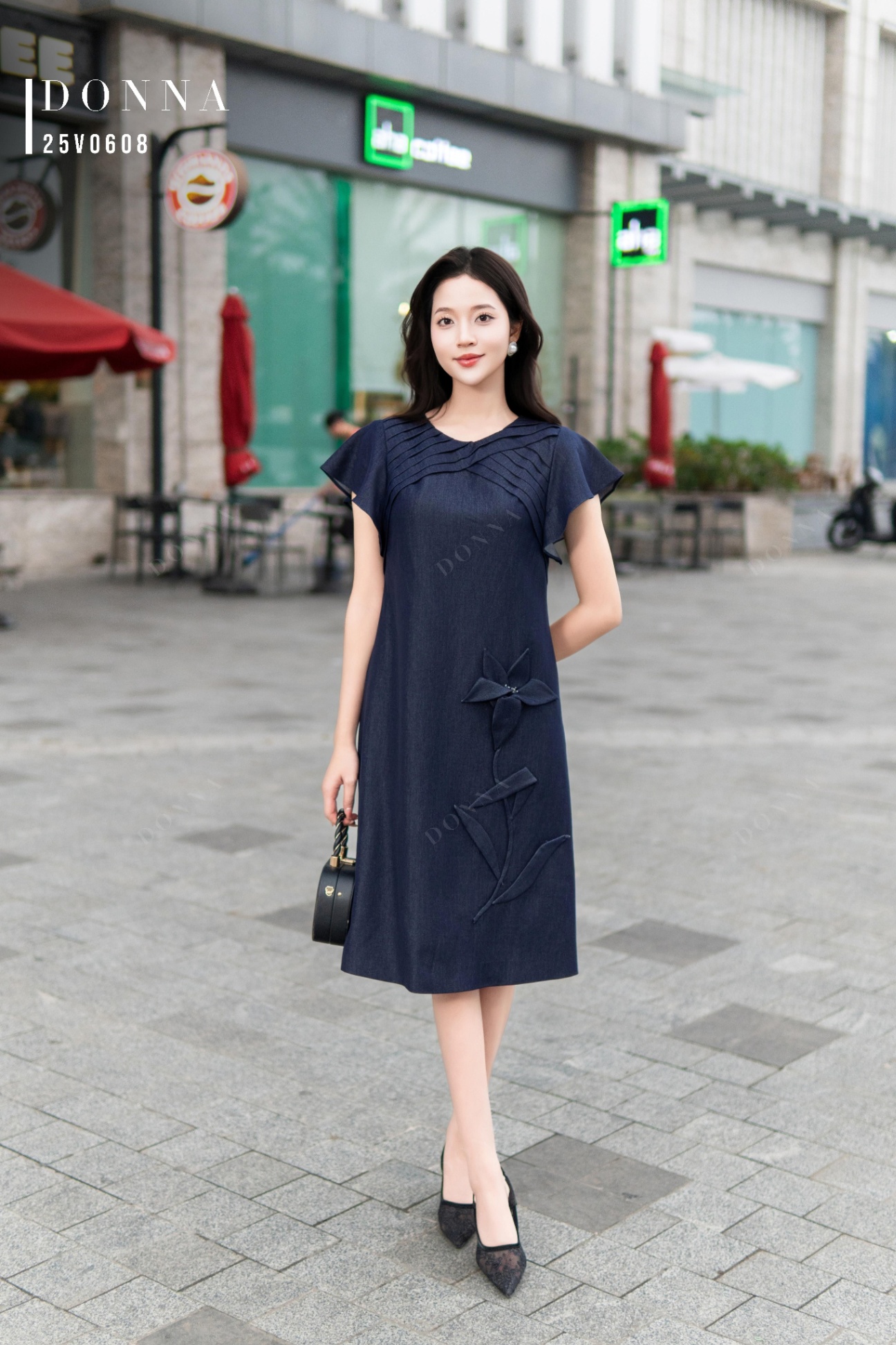 25V0608 - Đầm suông Denim mềm mỏng