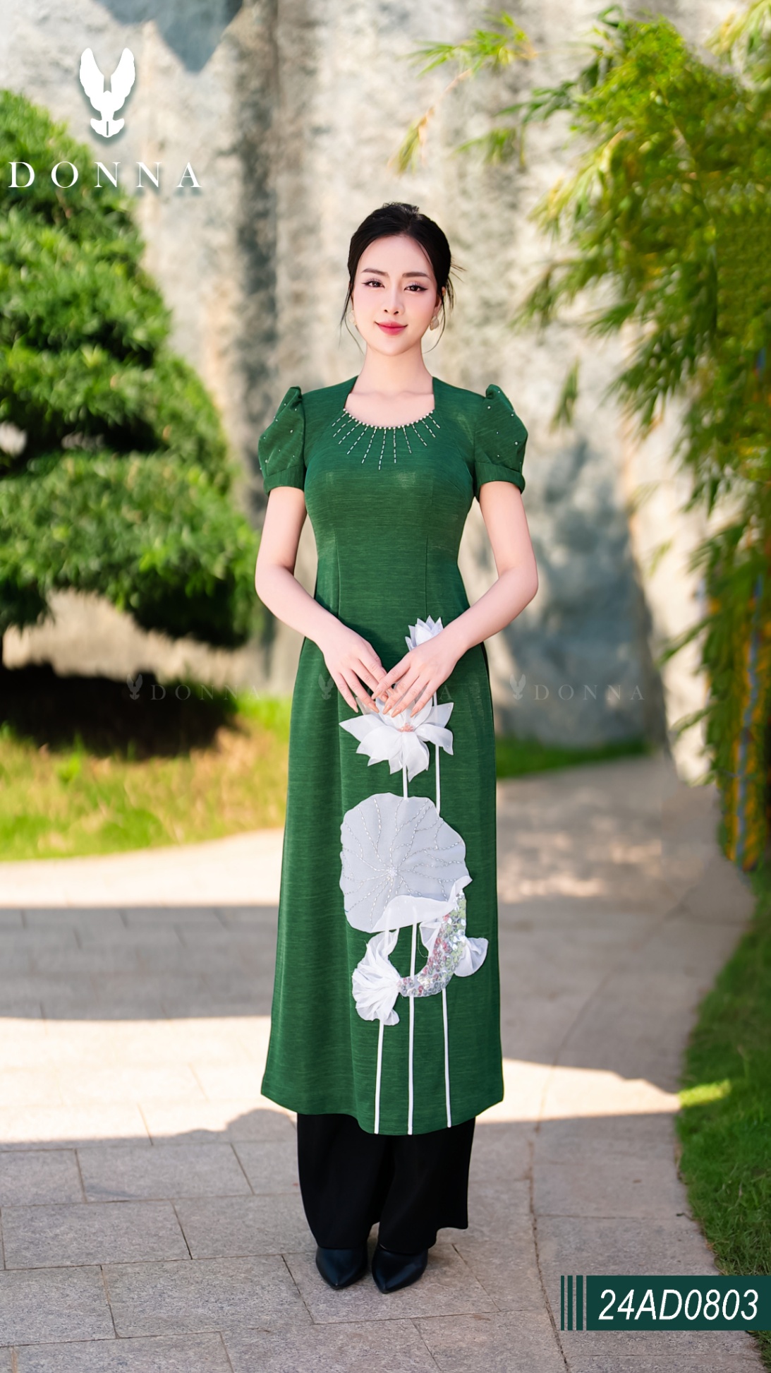 24AD0803 - Set áo dài xanh lá blend kim cương
