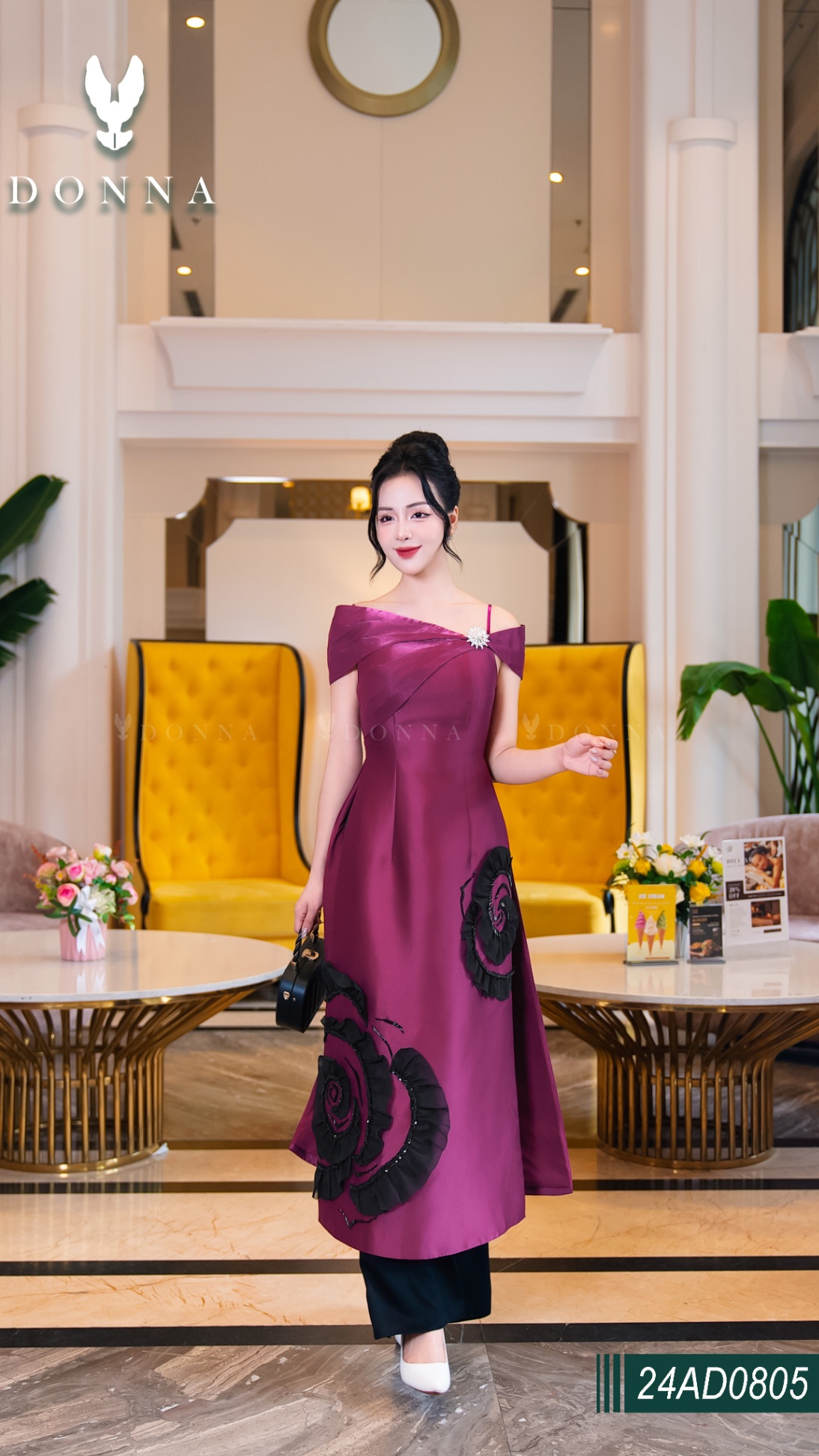 24AD0805 - Set áo dài hồng cẩm tafta