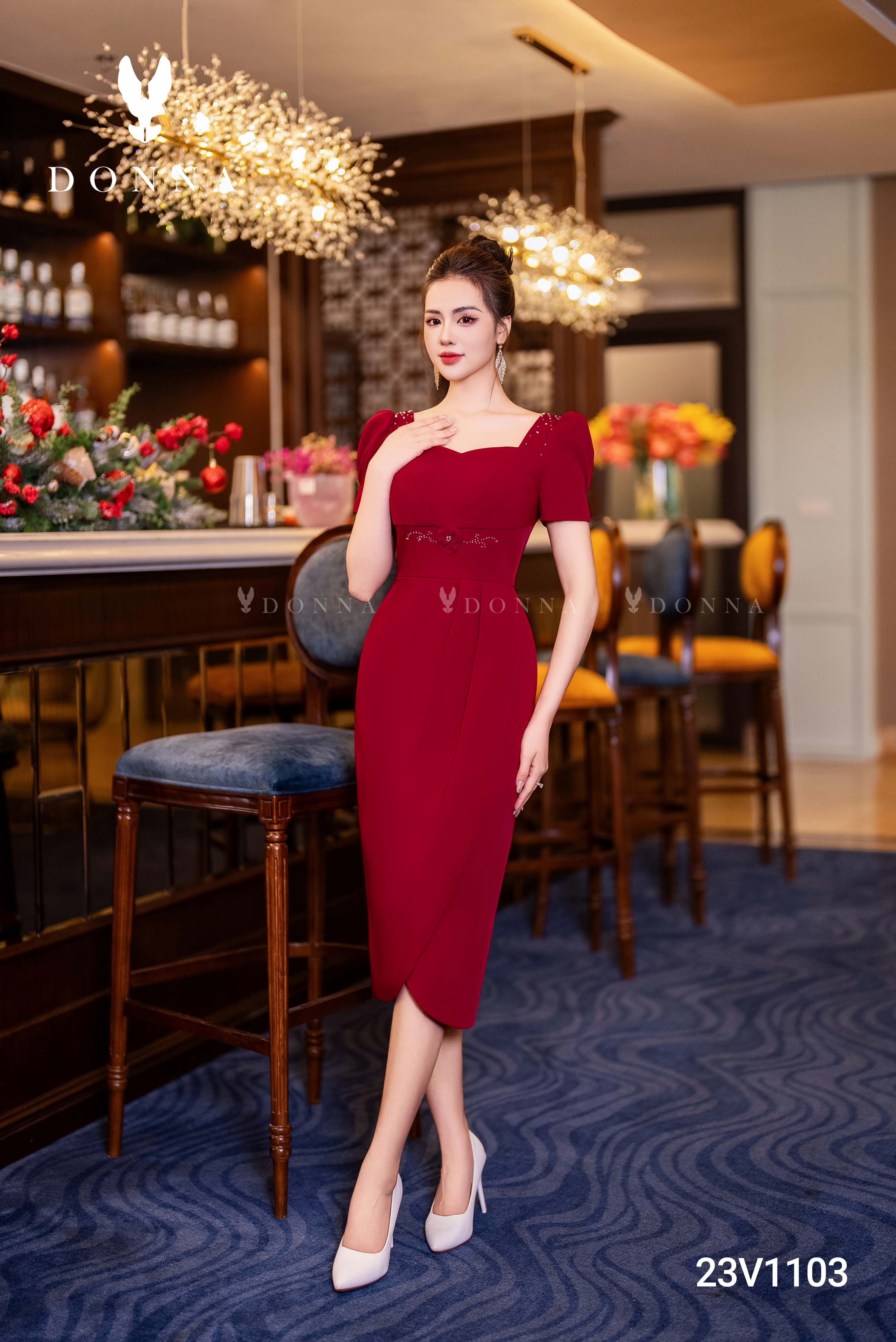 23V1103 - Đầm ôm đỏ tuýt si