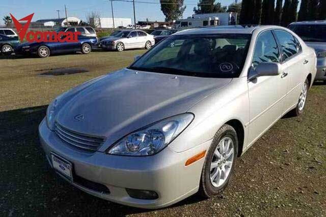 2004 Lexus ES 330 kiểu dáng cơ bản, tiết kiệm chi phí