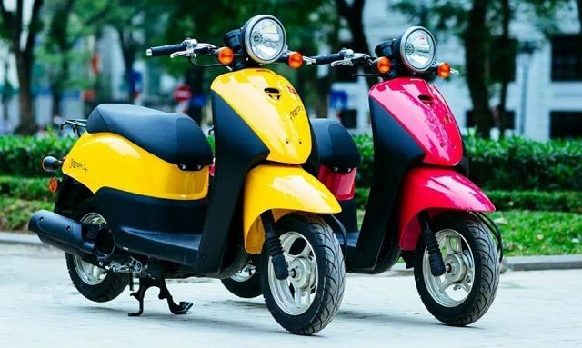 Mẫu xe máy 50cc cho học sinh nữ Honda Today 50cc