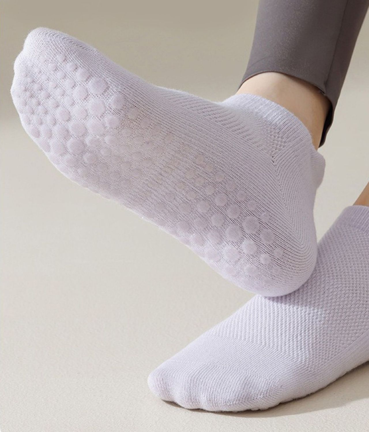 Tất yoga bầu chống trượt, tất ở cữ cổ thấp thấm hút mồ hôi, thoáng khí Snugg - SNU2271