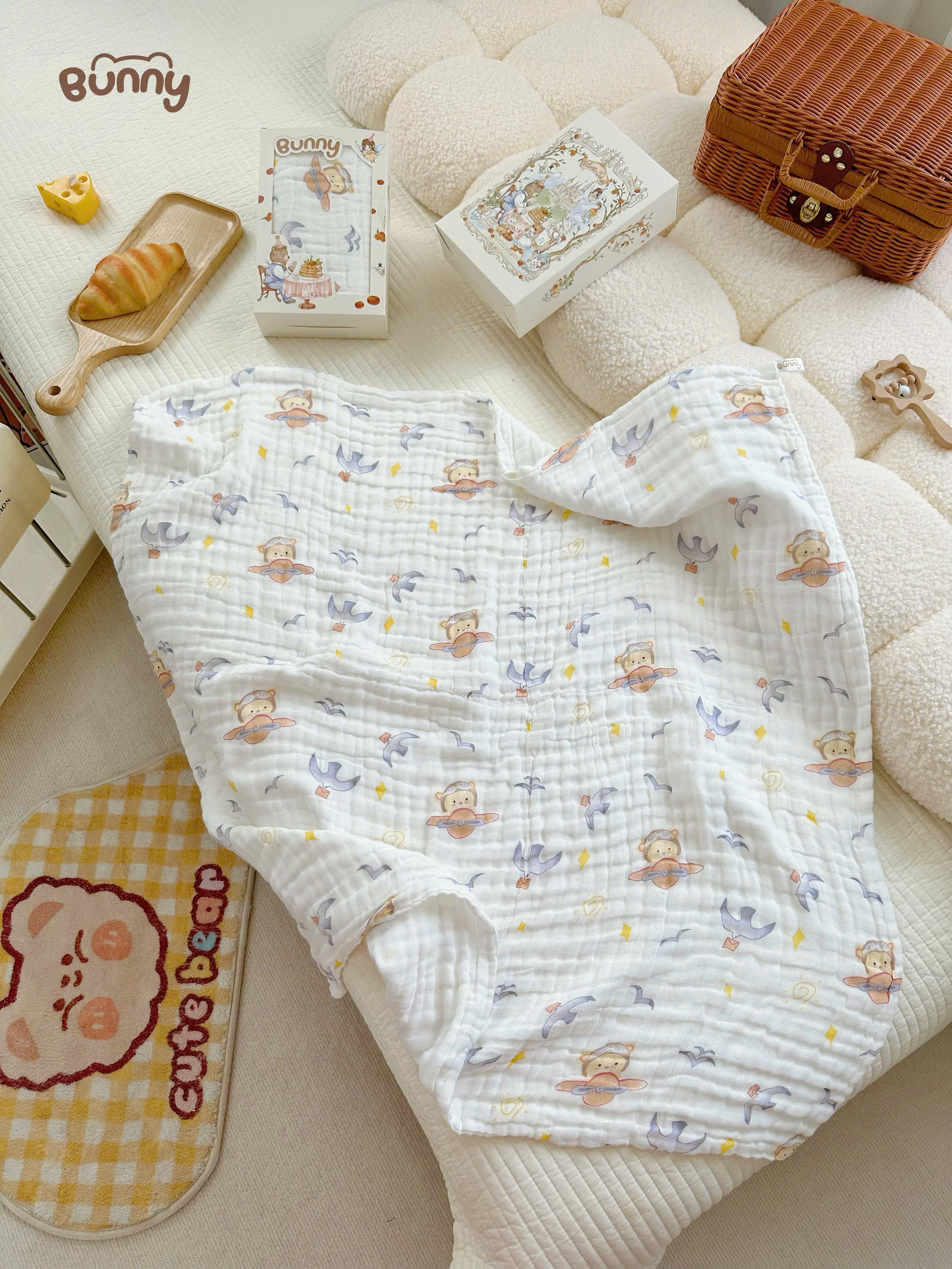(Không hộp) Khăn tắm cho bé Bunny phiên bản cổ tích vải xô mềm mịn, thấm hút tốt, giặt nhanh khô, càng giặt càng mềm an toàn tuyệt đối cho da bé