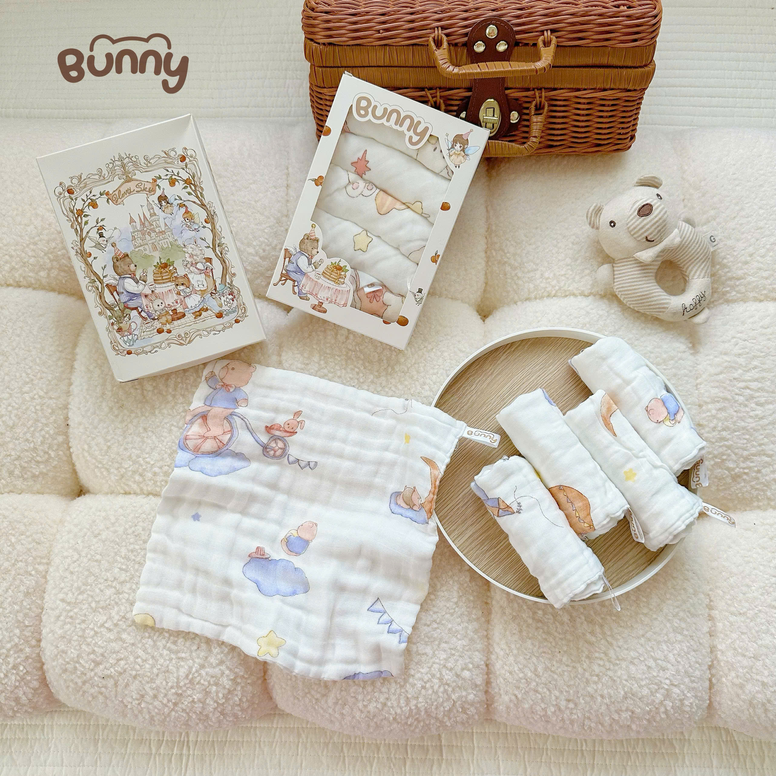 (Không hộp) Set 5 khăn sữa cho bé Bunny phiên bản cổ tích vải xô 6 lớp mềm mịn, thấm hút tốt, giặt nhanh khô, càng giặt càng mềm an toàn tuyệt đối cho da bé