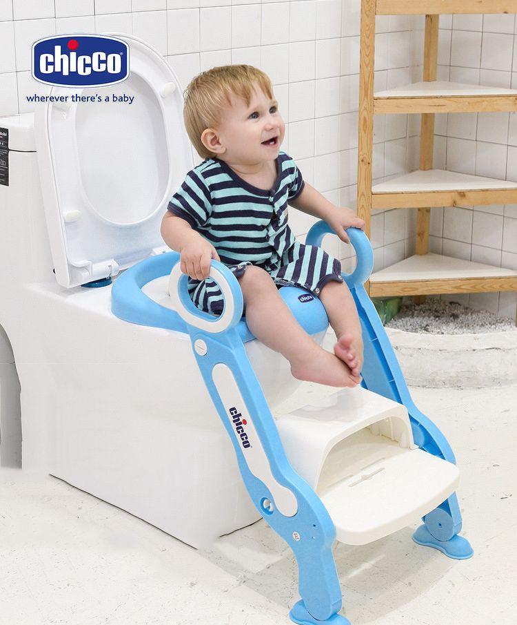 Bệ bồn cầu bệ vệ sinh Chicco bậc thang có thể gập lại chính hãng