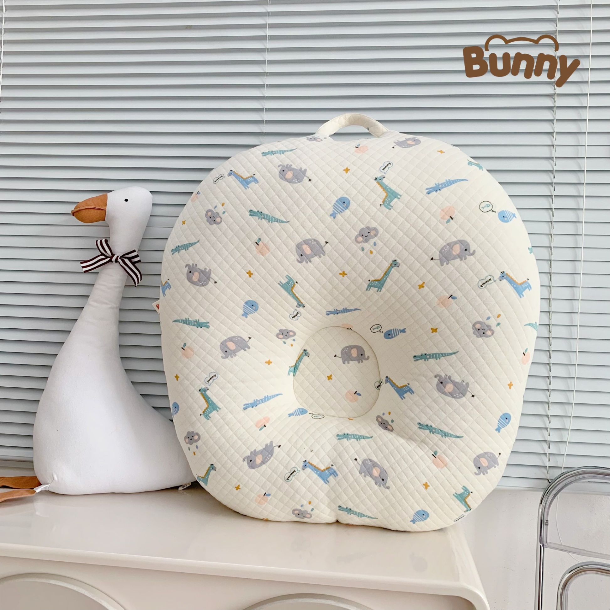 Gối chống trào ngược cho bé Bunny Cotton trần bông chống nôn trớ an toàn cho bé sơ sinh mềm mại, mỏng nhẹ và không bị nóng bí lưng