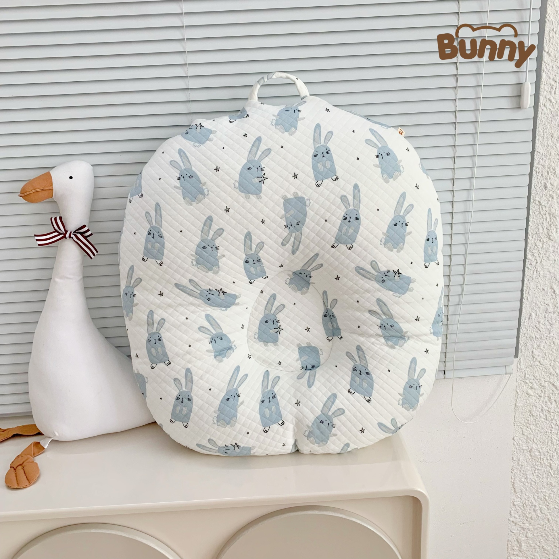 Gối chống trào ngược cho bé Bunny Cotton trần bông chống nôn trớ an toàn cho bé sơ sinh mềm mại, mỏng nhẹ và không bị nóng bí lưng