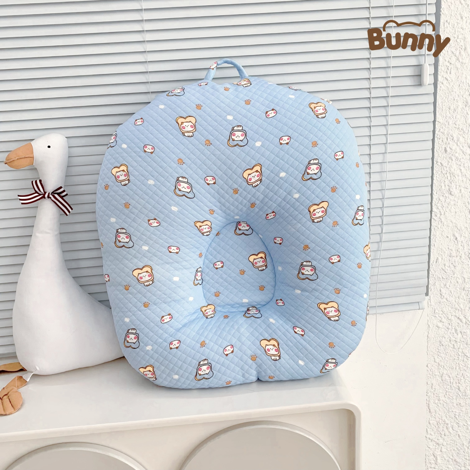 Gối chống trào ngược cho bé Bunny Cotton trần bông chống nôn trớ an toàn cho bé sơ sinh mềm mại, mỏng nhẹ và không bị nóng bí lưng