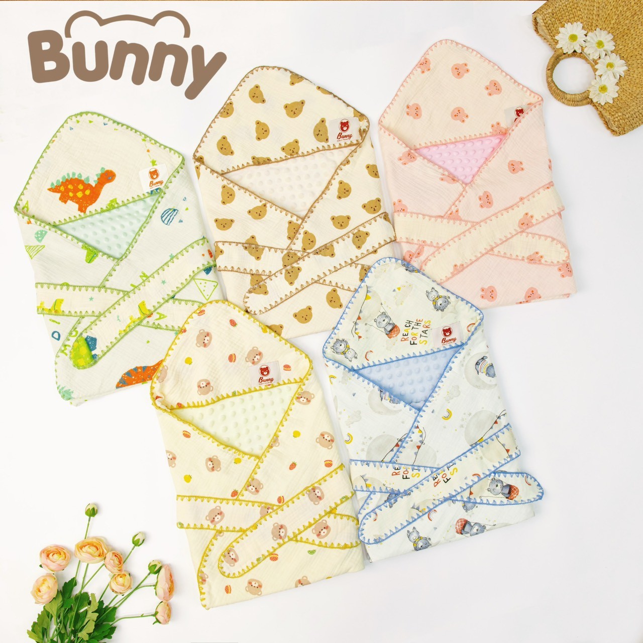 Ủ choàng cho bé sơ sinh Bunny xô Muslin 2 lớp Nhung bi hạt đậu, chăn ủ đa năng kèm đai cố định ấm áp cho bé kích thước 80x80cm