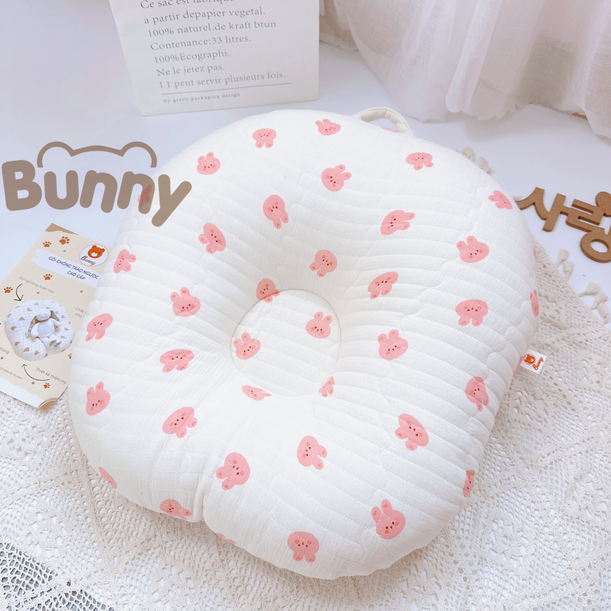 Gối chống trào ngược cho bé Bunny vải xô Muslin Organic trần bông chống nôn trớ cho bé kích thước 70x70x20cm