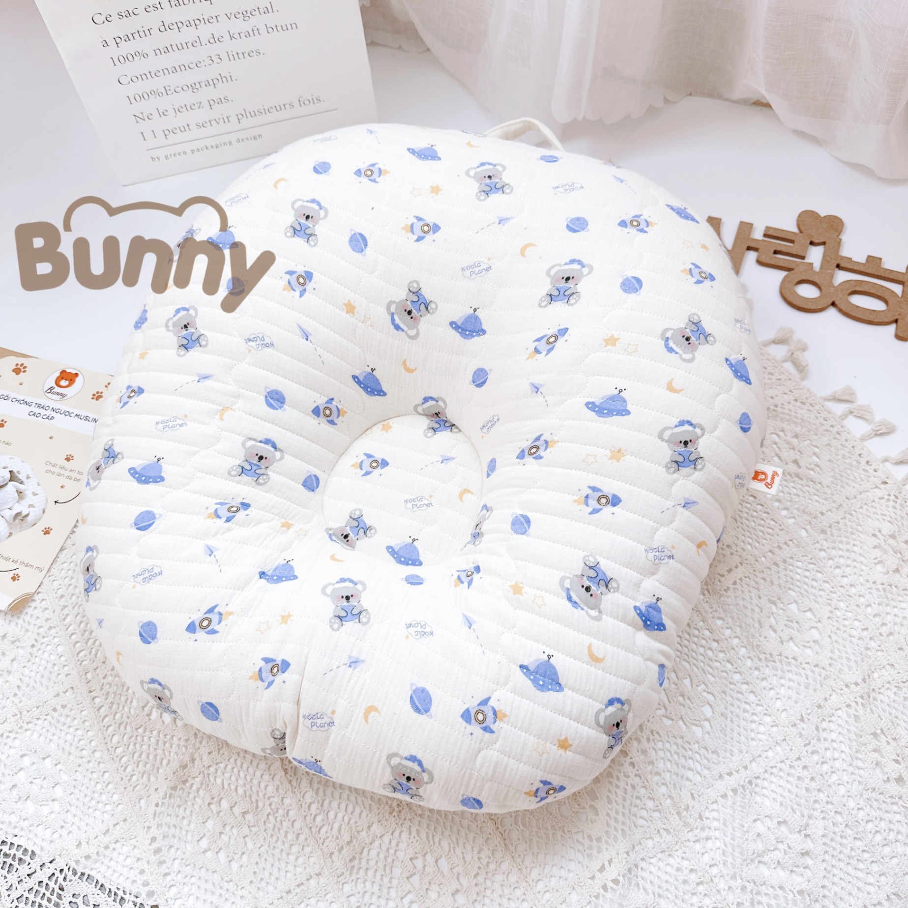 Gối chống trào ngược cho bé Bunny vải xô Muslin Organic trần bông chống nôn trớ cho bé kích thước 70x70x20cm