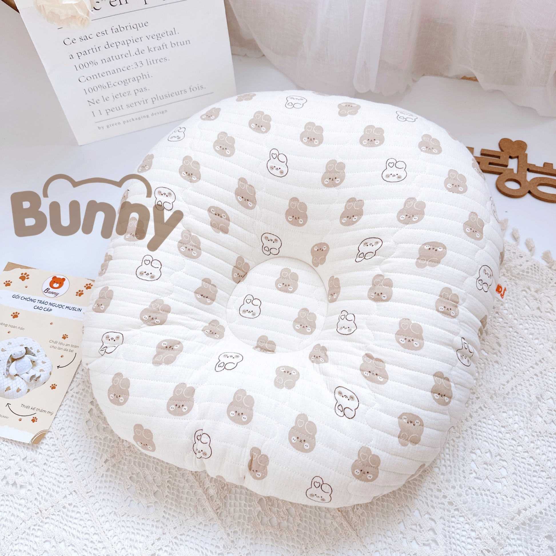 Gối chống trào ngược cho bé Bunny vải xô Muslin Organic trần bông chống nôn trớ cho bé kích thước 70x70x20cm