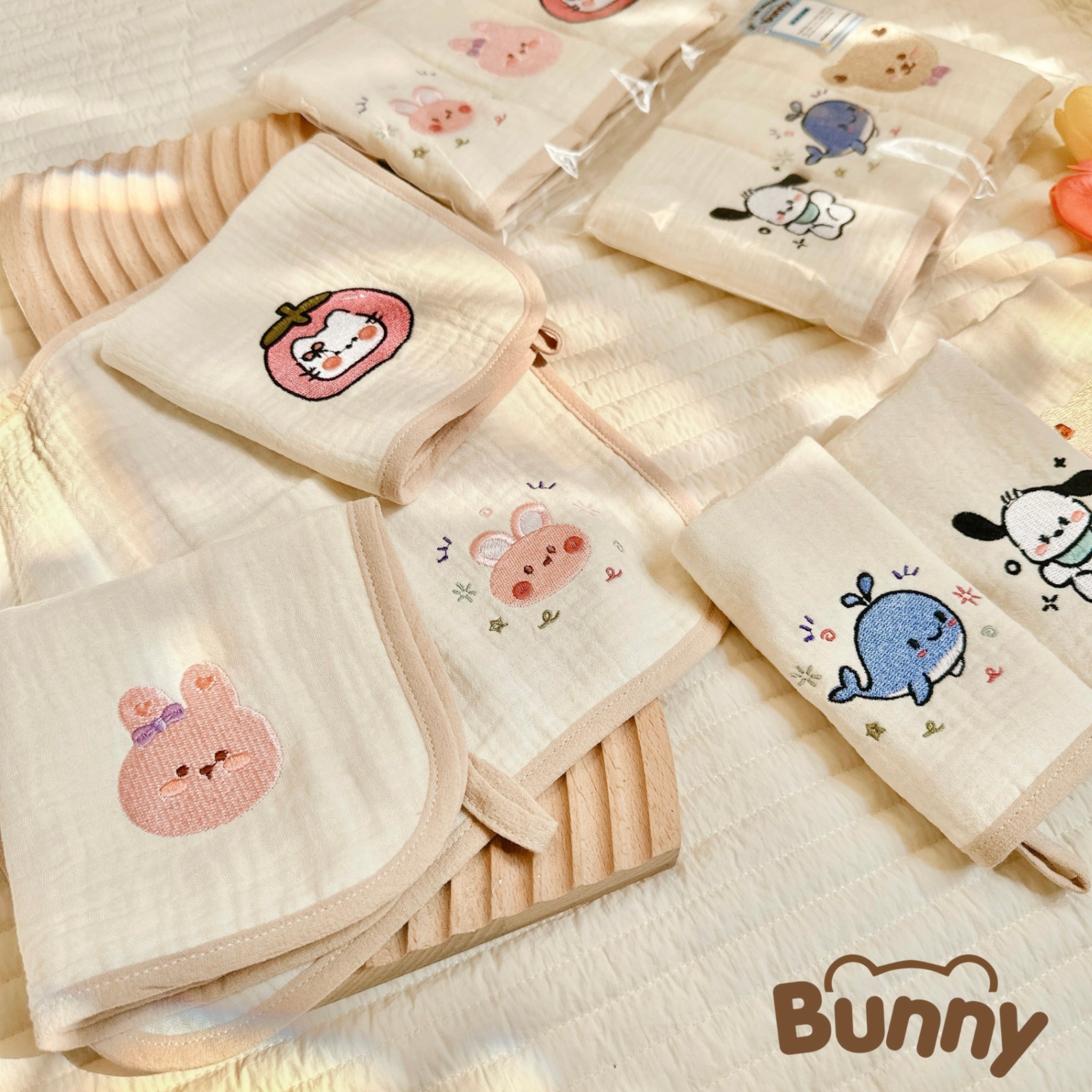 Set 3 khăn mặt cho bé Bunny vải xô Muslin Organic 4 lớp thêu hình siêu xinh cho bé trai bé gái phong cách Hàn siêu thấm, mềm mại kích thước 27x27cm