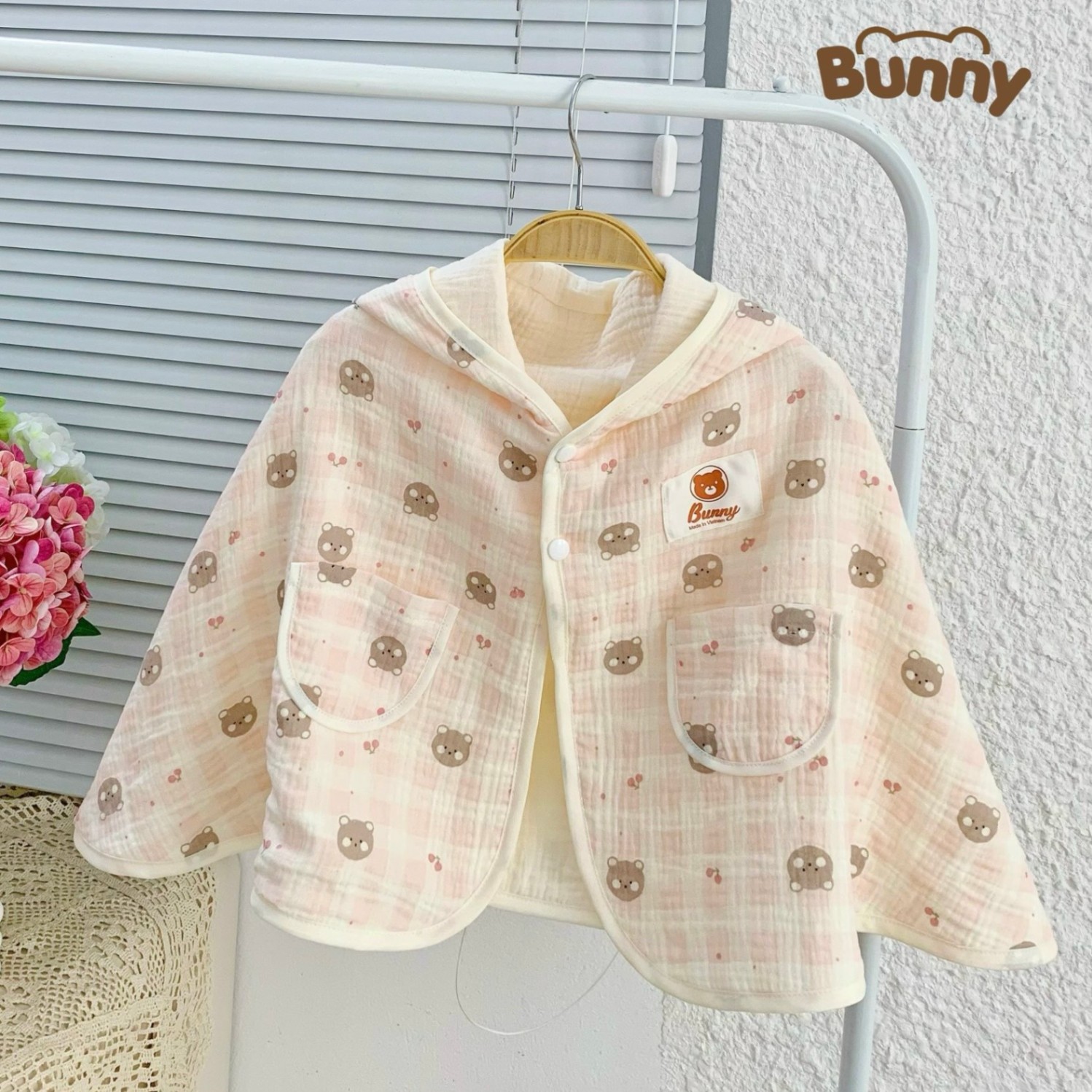 Áo choàng cho bé Bunny xô Muslin tai gấu chống nắng có mũ, tránh gió cho bé có lớp lót trong mặc được 2 mặt cho bé đến 3 tuổi