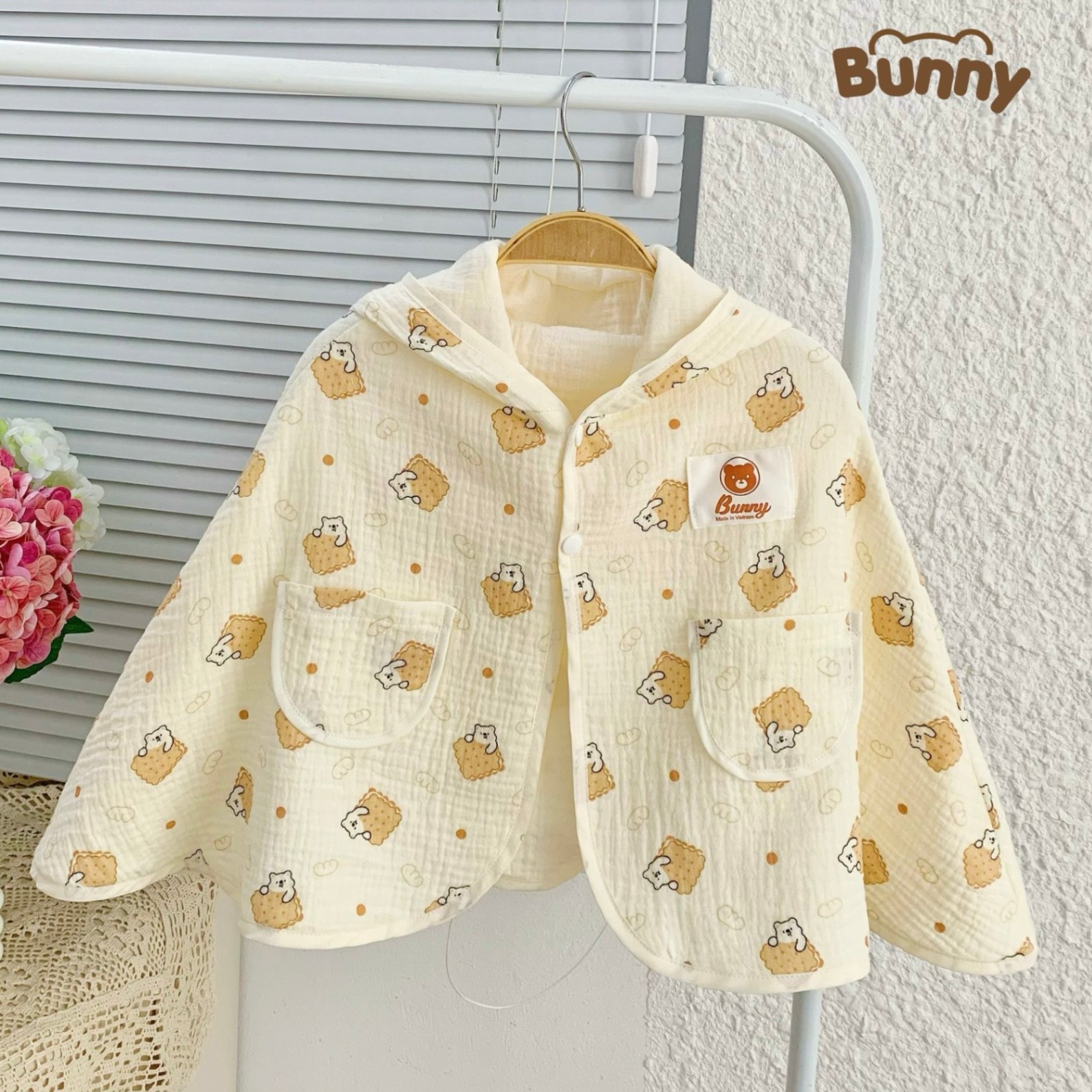 Áo choàng cho bé Bunny xô Muslin tai gấu chống nắng có mũ, tránh gió cho bé có lớp lót trong mặc được 2 mặt cho bé đến 3 tuổi