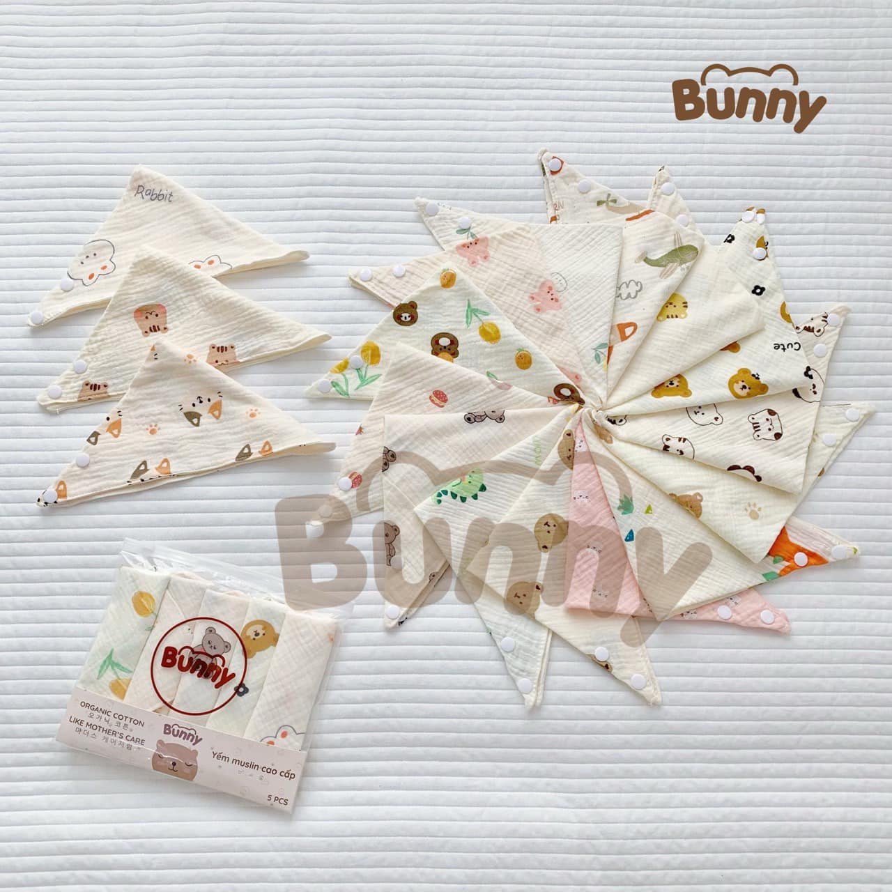 Set 5 yếm tam giác cho bé, khăn quàng cổ 100% Muslin mềm mại an toàn cho bé trai bé gái hoạ tiết xinh