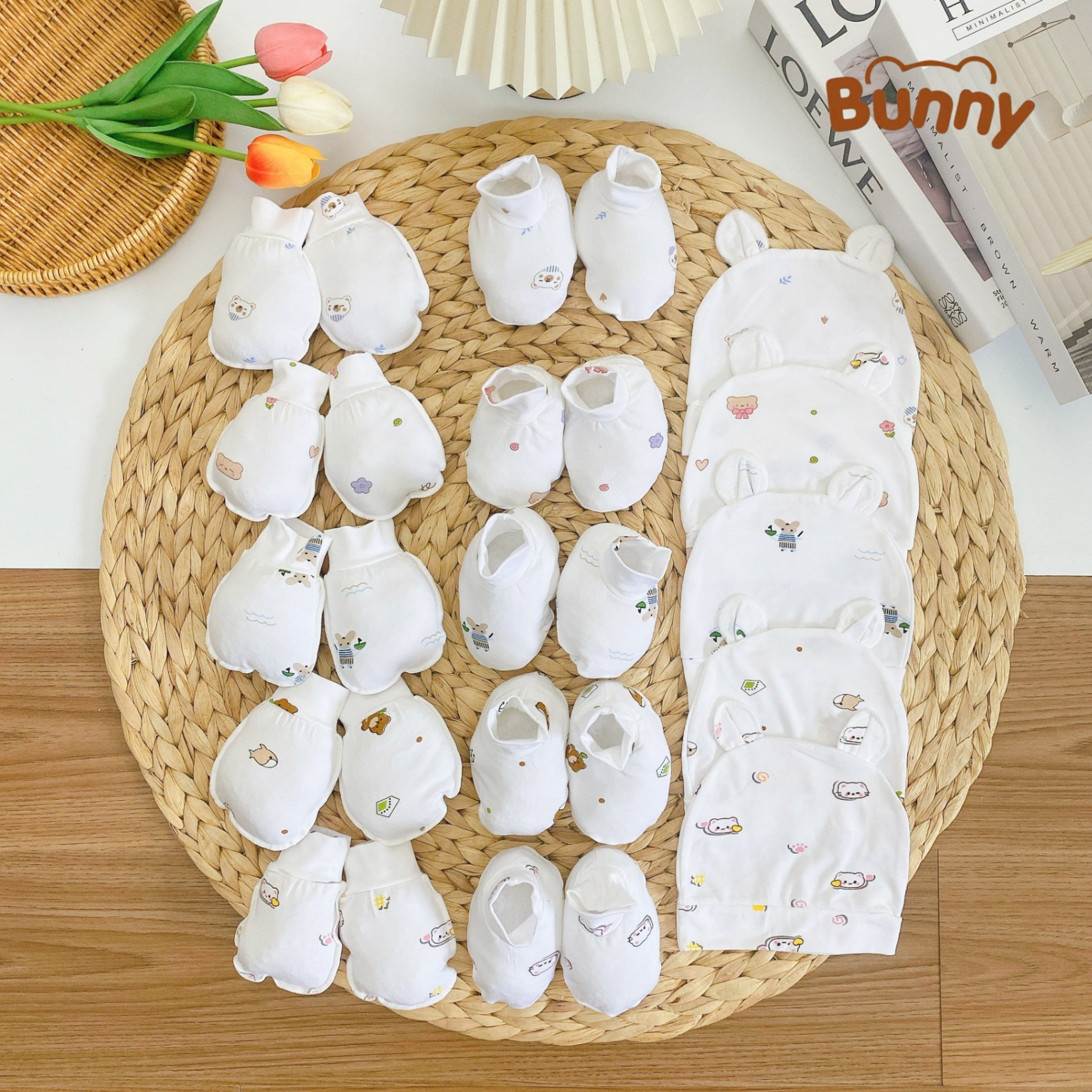 Set mũ bao tay bao chân cho bé sơ sinh Bunny hình in style Hàn, tông trắng vải Petit mềm mại mát mẻ cho bé yêu