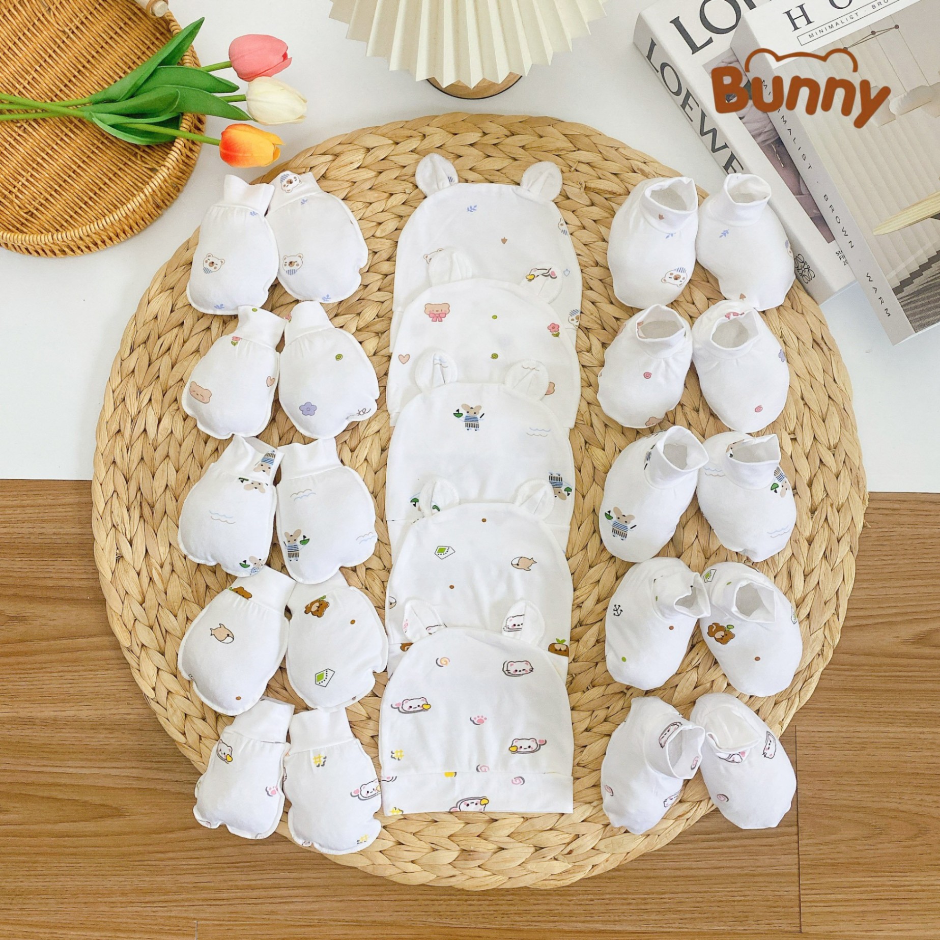 Set mũ bao tay bao chân cho bé sơ sinh Bunny hình in style Hàn, tông trắng vải Petit mềm mại mát mẻ cho bé yêu