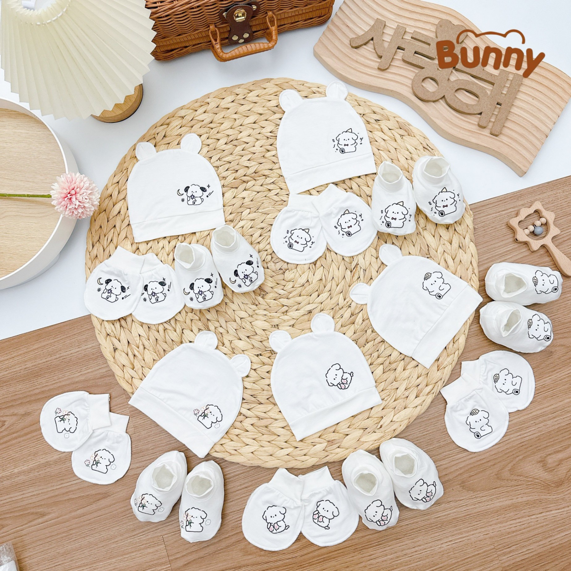 Set mũ bao tay bao chân cho bé sơ sinh Bunny hình cún vải Petit cao cấp mềm mại thoáng mát phù hợp cho làn da nhạy cảm của bé yêu