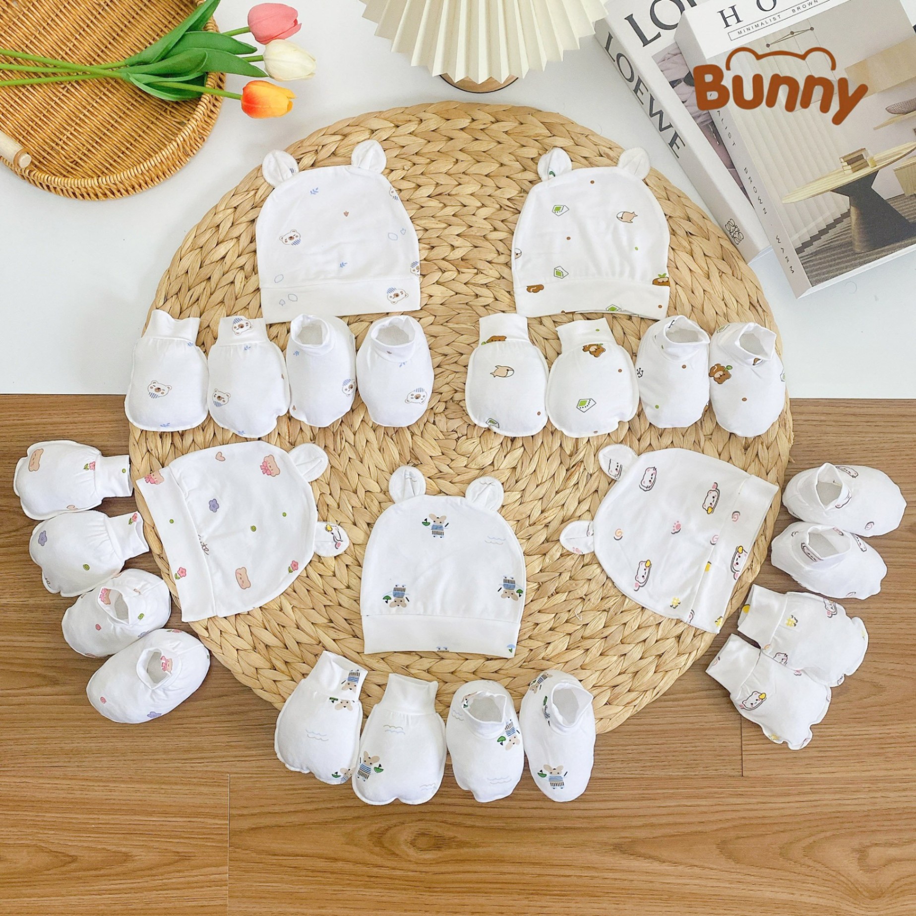 Set mũ bao tay bao chân cho bé sơ sinh Bunny hình in style Hàn, tông trắng vải Petit mềm mại mát mẻ cho bé yêu