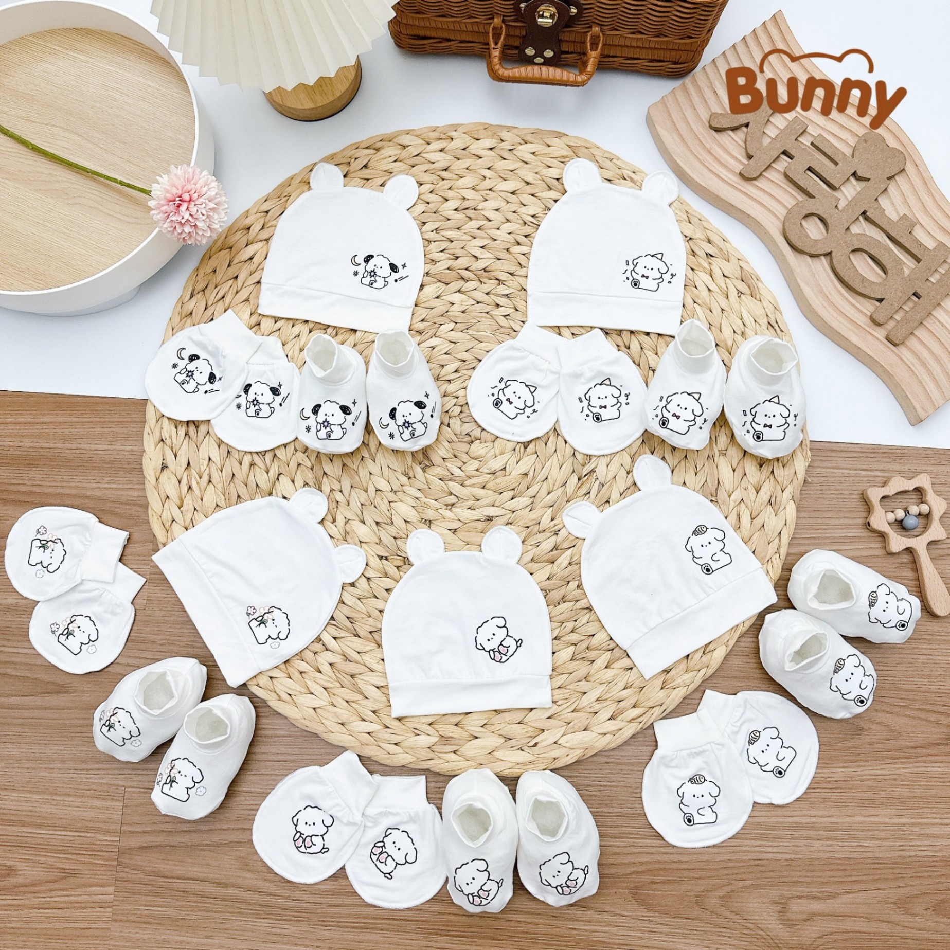 Set mũ bao tay bao chân cho bé sơ sinh Bunny hình cún vải Petit cao cấp mềm mại thoáng mát phù hợp cho làn da nhạy cảm của bé yêu