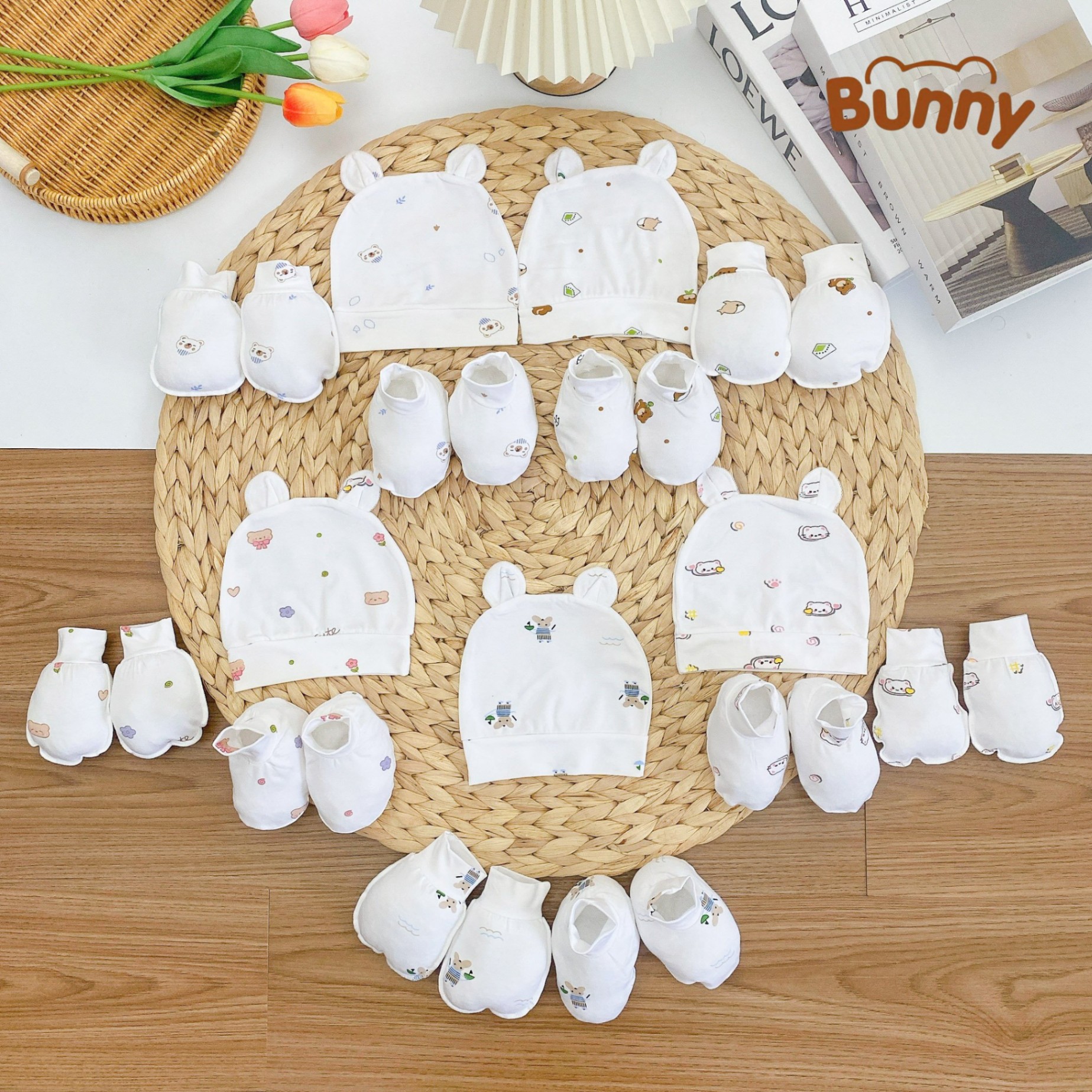 Set mũ bao tay bao chân cho bé sơ sinh Bunny hình in style Hàn, tông trắng vải Petit mềm mại mát mẻ cho bé yêu